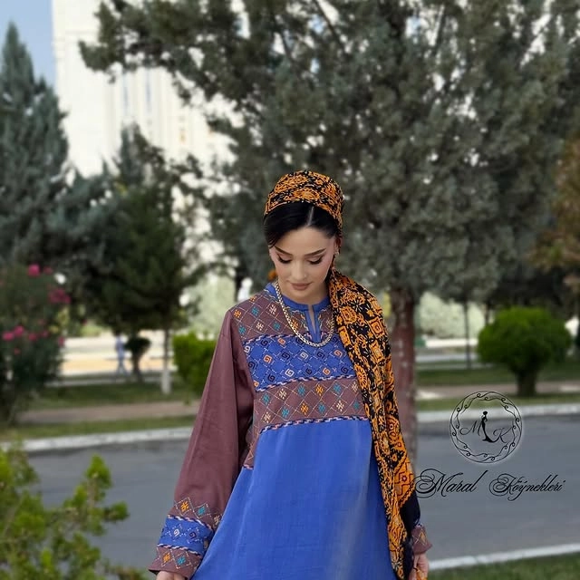 Türkmen fasonlar pombarh fasonlar Fasonlar 2025 fasonlar fason moda modalar Bezen bezen Türkmen fasonlar 2026 Türkmen fasonlar 2025 Türkmen fasonlar 2024 Türkmen fasonlar 2023 turkmenistan türkmenistan turkmen türkmen ashgabat  asgabat aşgabat balkan mary lebap dashoguz dasoguz daşoguz pombarh ponbarhat gulyupek gülýüpek stapel ştapel Gralan Çüýdeşen Abaýa Gadymy Krep Gurultaý 	Keteni Ýüpek Şifon Gipýur Lyon Welwet Atlas Kaşemir Streýç Suzana Ştapel Gülýüpek Pombarh Ýupka Gursakça Aksesuarlar Palto Penjek Okuw eşik Fata Sport eşik Uniforma Nakidka Öýme Şarf kompýuter ýaka ýaglyk Arenda köýnek 2nji el köýnek Taýyn köýnek Matalar Milli lybas milli lybaslar Toý köýnek Toý köýnekler toy koynek toy koynekler gundelik koynekler Gündelik	 
 köýnekler fata koynek Modern taze fason Eskiz koynektm turkmenkoynek türkmenkoynek fason moda moda fasonlar Iş eşik el iş	sada	ýakaly ýakasyz	keşdeli biserli	ýeňli giň nagyşly ýüregi açyk stoýka ýaka ýanly kombinasiýa 	zerli üsti aşak guşakly seçekli gysga ýeňli 