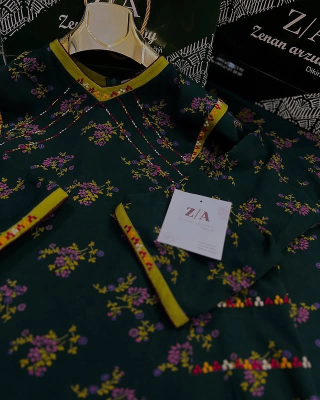 Türkmen fasonlar pombarh fasonlar Fasonlar 2025 fasonlar fason moda modalar Bezen bezen Türkmen fasonlar 2026 Türkmen fasonlar 2025 Türkmen fasonlar 2024 Türkmen fasonlar 2023 turkmenistan türkmenistan turkmen türkmen ashgabat  asgabat aşgabat balkan mary lebap dashoguz dasoguz daşoguz pombarh ponbarhat gulyupek gülýüpek stapel ştapel Gralan Çüýdeşen Abaýa Gadymy Krep Gurultaý 	Keteni Ýüpek Şifon Gipýur Lyon Welwet Atlas Kaşemir Streýç Suzana Ştapel Gülýüpek Pombarh Ýupka Gursakça Aksesuarlar Palto Penjek Okuw eşik Fata Sport eşik Uniforma Nakidka Öýme Şarf kompýuter ýaka ýaglyk Arenda köýnek 2nji el köýnek Taýyn köýnek Matalar Milli lybas milli lybaslar Toý köýnek Toý köýnekler toy koynek toy koynekler gundelik koynekler Gündelik	 
 köýnekler fata koynek Modern taze fason Eskiz koynektm turkmenkoynek türkmenkoynek fason moda moda fasonlar Iş eşik el iş	sada	ýakaly ýakasyz	keşdeli biserli	ýeňli giň nagyşly ýüregi açyk stoýka ýaka ýanly kombinasiýa 	zerli üsti aşak guşakly seçekli gysga ýeňli Ştapel Gündelik, Iş eşik el iş, ýakaly, ýeňli, giň 26-35 Haki, Ak tomus