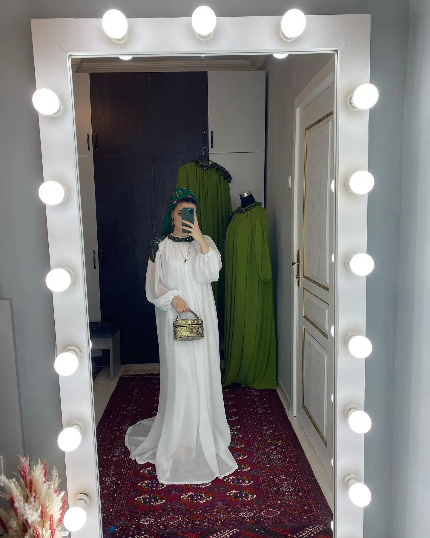 Türkmen fasonlar pombarh fasonlar Fasonlar 2025 fasonlar fason moda modalar Bezen bezen Türkmen fasonlar 2026 Türkmen fasonlar 2025 Türkmen fasonlar 2024 Türkmen fasonlar 2023 turkmenistan türkmenistan turkmen türkmen ashgabat  asgabat aşgabat balkan mary lebap dashoguz dasoguz daşoguz pombarh ponbarhat gulyupek gülýüpek stapel ştapel Gralan Çüýdeşen Abaýa Gadymy Krep Gurultaý 	Keteni Ýüpek Şifon Gipýur Lyon Welwet Atlas Kaşemir Streýç Suzana Ştapel Gülýüpek Pombarh Ýupka Gursakça Aksesuarlar Palto Penjek Okuw eşik Fata Sport eşik Uniforma Nakidka Öýme Şarf kompýuter ýaka ýaglyk Arenda köýnek 2nji el köýnek Taýyn köýnek Matalar Milli lybas milli lybaslar Toý köýnek Toý köýnekler toy koynek toy koynekler gundelik koynekler Gündelik	 
 köýnekler fata koynek Modern taze fason Eskiz koynektm turkmenkoynek türkmenkoynek fason moda moda fasonlar Iş eşik el iş	sada	ýakaly ýakasyz	keşdeli biserli	ýeňli giň nagyşly ýüregi açyk stoýka ýaka ýanly kombinasiýa 	zerli üsti aşak guşakly seçekli gysga ýeňli Şifon Toý köýnek sada, ýakasyz  Ak