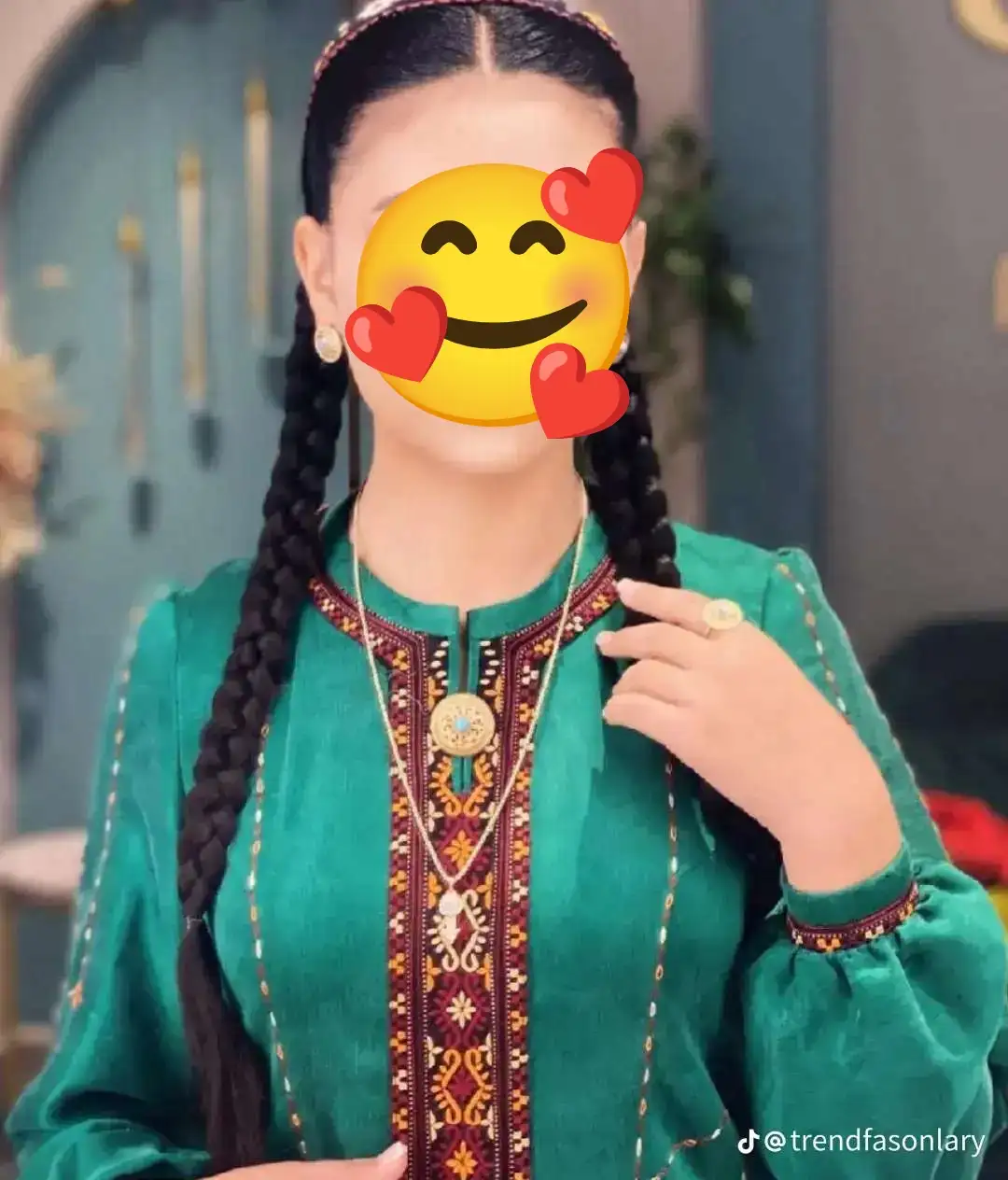 Türkmen fasonlar pombarh fasonlar Fasonlar 2025 fasonlar fason moda modalar Bezen bezen Türkmen fasonlar 2026 Türkmen fasonlar 2025 Türkmen fasonlar 2024 Türkmen fasonlar 2023 turkmenistan türkmenistan turkmen türkmen ashgabat  asgabat aşgabat balkan mary lebap dashoguz dasoguz daşoguz pombarh ponbarhat gulyupek gülýüpek stapel ştapel Gralan Çüýdeşen Abaýa Gadymy Krep Gurultaý 	Keteni Ýüpek Şifon Gipýur Lyon Welwet Atlas Kaşemir Streýç Suzana Ştapel Gülýüpek Pombarh Ýupka Gursakça Aksesuarlar Palto Penjek Okuw eşik Fata Sport eşik Uniforma Nakidka Öýme Şarf kompýuter ýaka ýaglyk Arenda köýnek 2nji el köýnek Taýyn köýnek Matalar Milli lybas milli lybaslar Toý köýnek Toý köýnekler toy koynek toy koynekler gundelik koynekler Gündelik	 
 köýnekler fata koynek Modern taze fason Eskiz koynektm turkmenkoynek türkmenkoynek fason moda moda fasonlar Iş eşik el iş	sada	ýakaly ýakasyz	keşdeli biserli	ýeňli giň nagyşly ýüregi açyk stoýka ýaka ýanly kombinasiýa 	zerli üsti aşak guşakly seçekli gysga ýeňli 