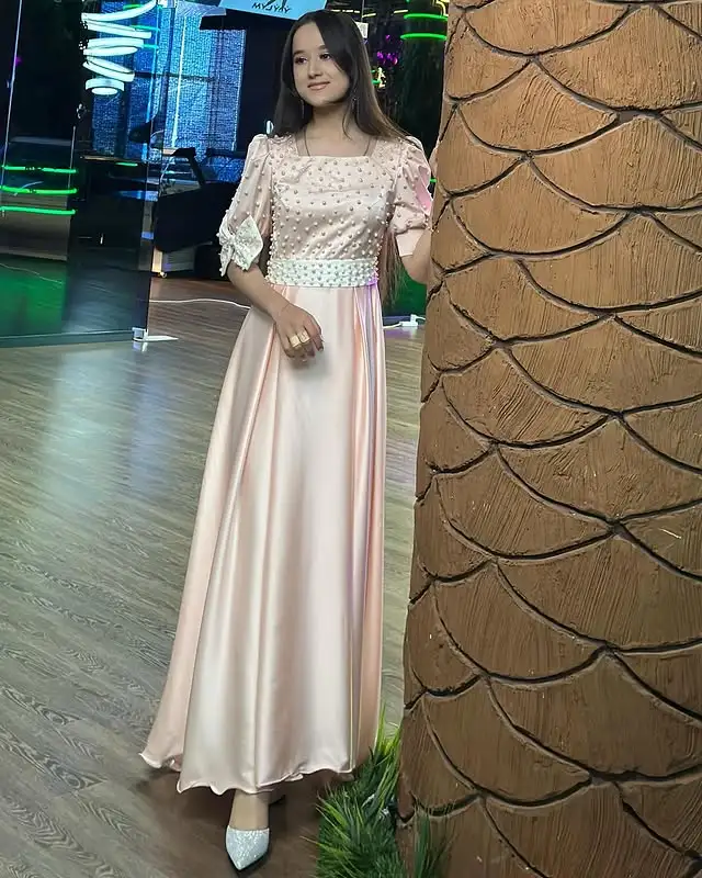 Türkmen fasonlar pombarh fasonlar Fasonlar 2025 fasonlar fason moda modalar Bezen bezen Türkmen fasonlar 2026 Türkmen fasonlar 2025 Türkmen fasonlar 2024 Türkmen fasonlar 2023 turkmenistan türkmenistan turkmen türkmen ashgabat  asgabat aşgabat balkan mary lebap dashoguz dasoguz daşoguz pombarh ponbarhat gulyupek gülýüpek stapel ştapel Gralan Çüýdeşen Abaýa Gadymy Krep Gurultaý 	Keteni Ýüpek Şifon Gipýur Lyon Welwet Atlas Kaşemir Streýç Suzana Ştapel Gülýüpek Pombarh Ýupka Gursakça Aksesuarlar Palto Penjek Okuw eşik Fata Sport eşik Uniforma Nakidka Öýme Şarf kompýuter ýaka ýaglyk Arenda köýnek 2nji el köýnek Taýyn köýnek Matalar Milli lybas milli lybaslar Toý köýnek Toý köýnekler toy koynek toy koynekler gundelik koynekler Gündelik	 
 köýnekler fata koynek Modern taze fason Eskiz koynektm turkmenkoynek türkmenkoynek fason moda moda fasonlar Iş eşik el iş	sada	ýakaly ýakasyz	keşdeli biserli	ýeňli giň nagyşly ýüregi açyk stoýka ýaka ýanly kombinasiýa 	zerli üsti aşak guşakly seçekli gysga ýeňli Lyon Toý köýnek, Modern, Gündelik el iş, sada, ýakasyz, biserli, gysga ýeňli, giň 12-16, 17-25 Pudra tomus