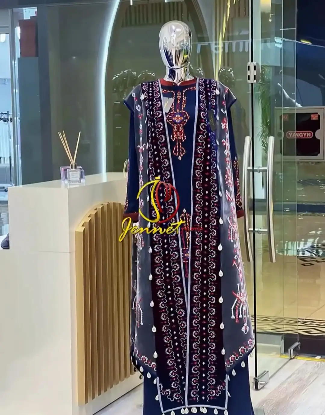 Türkmen fasonlar pombarh fasonlar Fasonlar 2025 fasonlar fason moda modalar Bezen bezen Türkmen fasonlar 2026 Türkmen fasonlar 2025 Türkmen fasonlar 2024 Türkmen fasonlar 2023 turkmenistan türkmenistan turkmen türkmen ashgabat  asgabat aşgabat balkan mary lebap dashoguz dasoguz daşoguz pombarh ponbarhat gulyupek gülýüpek stapel ştapel Gralan Çüýdeşen Abaýa Gadymy Krep Gurultaý 	Keteni Ýüpek Şifon Gipýur Lyon Welwet Atlas Kaşemir Streýç Suzana Ştapel Gülýüpek Pombarh Ýupka Gursakça Aksesuarlar Palto Penjek Okuw eşik Fata Sport eşik Uniforma Nakidka Öýme Şarf kompýuter ýaka ýaglyk Arenda köýnek 2nji el köýnek Taýyn köýnek Matalar Milli lybas milli lybaslar Toý köýnek Toý köýnekler toy koynek toy koynekler gundelik koynekler Gündelik	 
 köýnekler fata koynek Modern taze fason Eskiz koynektm turkmenkoynek türkmenkoynek fason moda moda fasonlar Iş eşik el iş	sada	ýakaly ýakasyz	keşdeli biserli	ýeňli giň nagyşly ýüregi açyk stoýka ýaka ýanly kombinasiýa 	zerli üsti aşak guşakly seçekli gysga ýeňli Panbarhat (Pombarh) Toý köýnek el iş, ýakaly, ýeňli, giň, nagyşly 26-35, 35+ Gök, Goýy-gök gysh