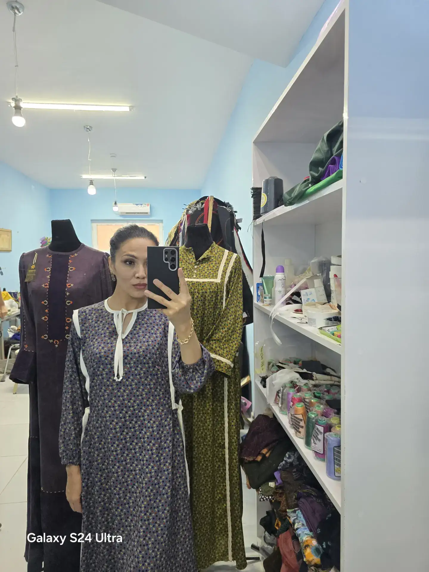 Türkmen fasonlar pombarh fasonlar Fasonlar 2025 fasonlar fason moda modalar Bezen bezen Türkmen fasonlar 2026 Türkmen fasonlar 2025 Türkmen fasonlar 2024 Türkmen fasonlar 2023 turkmenistan türkmenistan turkmen türkmen ashgabat  asgabat aşgabat balkan mary lebap dashoguz dasoguz daşoguz pombarh ponbarhat gulyupek gülýüpek stapel ştapel Gralan Çüýdeşen Abaýa Gadymy Krep Gurultaý 	Keteni Ýüpek Şifon Gipýur Lyon Welwet Atlas Kaşemir Streýç Suzana Ştapel Gülýüpek Pombarh Ýupka Gursakça Aksesuarlar Palto Penjek Okuw eşik Fata Sport eşik Uniforma Nakidka Öýme Şarf kompýuter ýaka ýaglyk Arenda köýnek 2nji el köýnek Taýyn köýnek Matalar Milli lybas milli lybaslar Toý köýnek Toý köýnekler toy koynek toy koynekler gundelik koynekler Gündelik	 
 köýnekler fata koynek Modern taze fason Eskiz koynektm turkmenkoynek türkmenkoynek fason moda moda fasonlar Iş eşik el iş	sada	ýakaly ýakasyz	keşdeli biserli	ýeňli giň nagyşly ýüregi açyk stoýka ýaka ýanly kombinasiýa 	zerli üsti aşak guşakly seçekli gysga ýeňli Ştapel Gündelik ýanly, ýeňli, giň, guşakly 17-25, 26-35 Kümüş tomus Taýyn köýnek