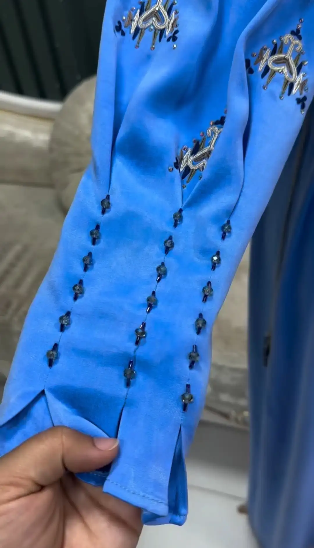 Türkmen fasonlar pombarh fasonlar Fasonlar 2025 fasonlar fason moda modalar Bezen bezen Türkmen fasonlar 2026 Türkmen fasonlar 2025 Türkmen fasonlar 2024 Türkmen fasonlar 2023 turkmenistan türkmenistan turkmen türkmen ashgabat  asgabat aşgabat balkan mary lebap dashoguz dasoguz daşoguz pombarh ponbarhat gulyupek gülýüpek stapel ştapel Gralan Çüýdeşen Abaýa Gadymy Krep Gurultaý 	Keteni Ýüpek Şifon Gipýur Lyon Welwet Atlas Kaşemir Streýç Suzana Ştapel Gülýüpek Pombarh Ýupka Gursakça Aksesuarlar Palto Penjek Okuw eşik Fata Sport eşik Uniforma Nakidka Öýme Şarf kompýuter ýaka ýaglyk Arenda köýnek 2nji el köýnek Taýyn köýnek Matalar Milli lybas milli lybaslar Toý köýnek Toý köýnekler toy koynek toy koynekler gundelik koynekler Gündelik	 
 köýnekler fata koynek Modern taze fason Eskiz koynektm turkmenkoynek türkmenkoynek fason moda moda fasonlar Iş eşik el iş	sada	ýakaly ýakasyz	keşdeli biserli	ýeňli giň nagyşly ýüregi açyk stoýka ýaka ýanly kombinasiýa 	zerli üsti aşak guşakly seçekli gysga ýeňli Keteni, Lyon Toý köýnek, Milli lybas el iş, ýakaly, biserli, ýeňli, giň, kombinasiýa, nagyşly 17-25, 26-35 Bežewyý, Gök yaz, guyz