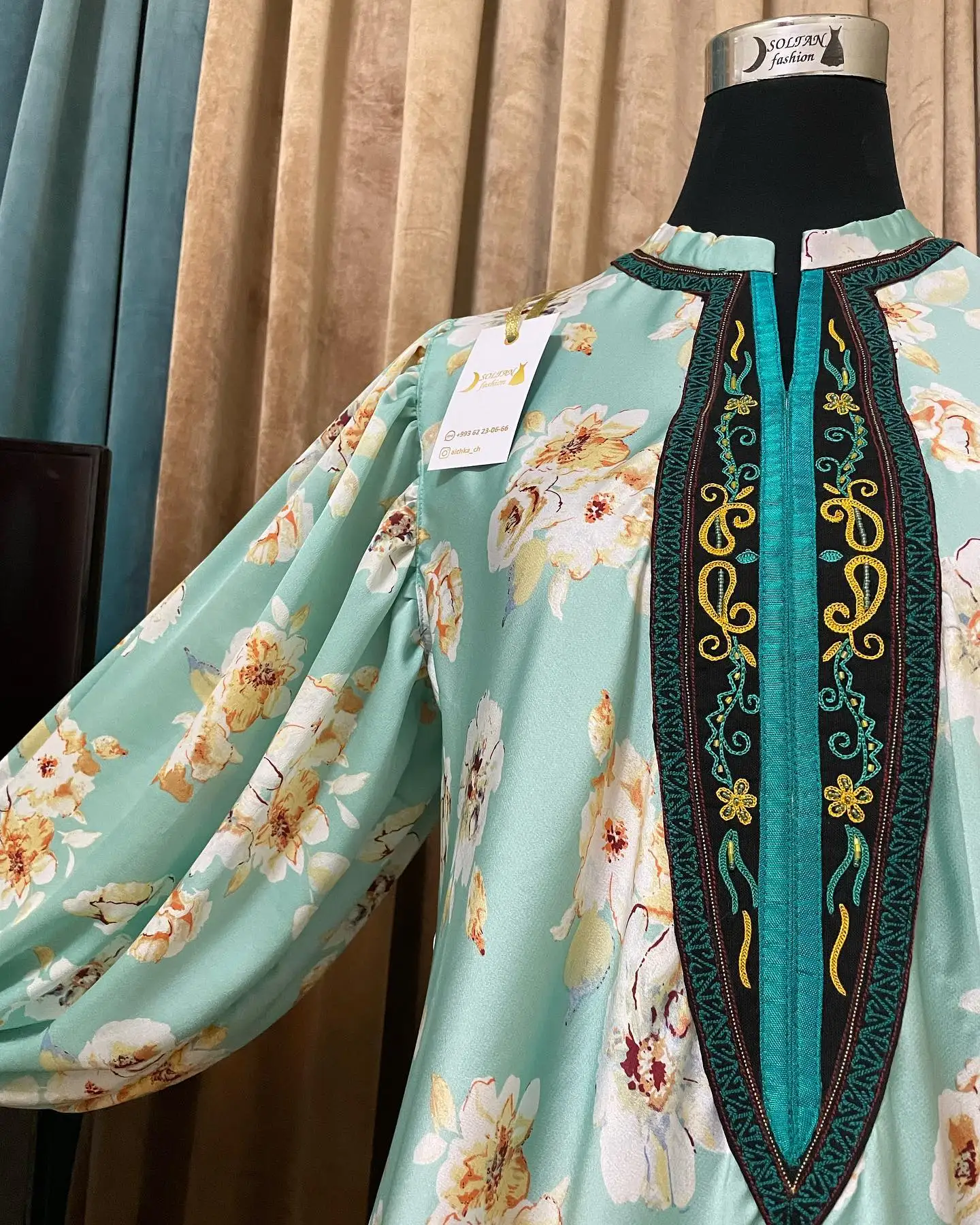 Türkmen fasonlar pombarh fasonlar Fasonlar 2025 fasonlar fason moda modalar Bezen bezen Türkmen fasonlar 2026 Türkmen fasonlar 2025 Türkmen fasonlar 2024 Türkmen fasonlar 2023 turkmenistan türkmenistan turkmen türkmen ashgabat  asgabat aşgabat balkan mary lebap dashoguz dasoguz daşoguz pombarh ponbarhat gulyupek gülýüpek stapel ştapel Gralan Çüýdeşen Abaýa Gadymy Krep Gurultaý 	Keteni Ýüpek Şifon Gipýur Lyon Welwet Atlas Kaşemir Streýç Suzana Ştapel Gülýüpek Pombarh Ýupka Gursakça Aksesuarlar Palto Penjek Okuw eşik Fata Sport eşik Uniforma Nakidka Öýme Şarf kompýuter ýaka ýaglyk Arenda köýnek 2nji el köýnek Taýyn köýnek Matalar Milli lybas milli lybaslar Toý köýnek Toý köýnekler toy koynek toy koynekler gundelik koynekler Gündelik	 
 köýnekler fata koynek Modern taze fason Eskiz koynektm turkmenkoynek türkmenkoynek fason moda moda fasonlar Iş eşik el iş	sada	ýakaly ýakasyz	keşdeli biserli	ýeňli giň nagyşly ýüregi açyk stoýka ýaka ýanly kombinasiýa 	zerli üsti aşak guşakly seçekli gysga ýeňli Ýüpek Gündelik stoýka ýaka 17-25, 26-35 Ýaşyl yaz, tomus, guyz