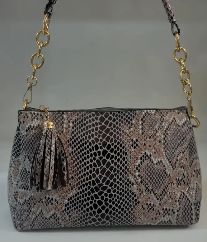 Türkmen fasonlar pombarh fasonlar Fasonlar 2025 fasonlar fason moda modalar Bezen bezen Türkmen fasonlar 2026 Türkmen fasonlar 2025 Türkmen fasonlar 2024 Türkmen fasonlar 2023 turkmenistan türkmenistan turkmen türkmen ashgabat  asgabat aşgabat balkan mary lebap dashoguz dasoguz daşoguz pombarh ponbarhat gulyupek gülýüpek stapel ştapel Gralan Çüýdeşen Abaýa Gadymy Krep Gurultaý 	Keteni Ýüpek Şifon Gipýur Lyon Welwet Atlas Kaşemir Streýç Suzana Ştapel Gülýüpek Pombarh Ýupka Gursakça Aksesuarlar Palto Penjek Okuw eşik Fata Sport eşik Uniforma Nakidka Öýme Şarf kompýuter ýaka ýaglyk Arenda köýnek 2nji el köýnek Taýyn köýnek Matalar Milli lybas milli lybaslar Toý köýnek Toý köýnekler toy koynek toy koynekler gundelik koynekler Gündelik	 
 köýnekler fata koynek Modern taze fason Eskiz koynektm turkmenkoynek türkmenkoynek fason moda moda fasonlar Iş eşik el iş	sada	ýakaly ýakasyz	keşdeli biserli	ýeňli giň nagyşly ýüregi açyk stoýka ýaka ýanly kombinasiýa 	zerli üsti aşak guşakly seçekli gysga ýeňli Sumka