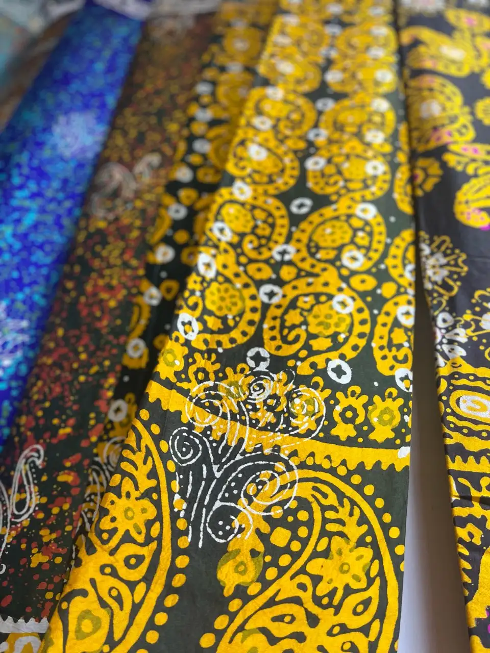 Türkmen fasonlar pombarh fasonlar Fasonlar 2025 fasonlar fason moda modalar Bezen bezen Türkmen fasonlar 2026 Türkmen fasonlar 2025 Türkmen fasonlar 2024 Türkmen fasonlar 2023 turkmenistan türkmenistan turkmen türkmen ashgabat  asgabat aşgabat balkan mary lebap dashoguz dasoguz daşoguz pombarh ponbarhat gulyupek gülýüpek stapel ştapel Gralan Çüýdeşen Abaýa Gadymy Krep Gurultaý 	Keteni Ýüpek Şifon Gipýur Lyon Welwet Atlas Kaşemir Streýç Suzana Ştapel Gülýüpek Pombarh Ýupka Gursakça Aksesuarlar Palto Penjek Okuw eşik Fata Sport eşik Uniforma Nakidka Öýme Şarf kompýuter ýaka ýaglyk Arenda köýnek 2nji el köýnek Taýyn köýnek Matalar Milli lybas milli lybaslar Toý köýnek Toý köýnekler toy koynek toy koynekler gundelik koynekler Gündelik	 
 köýnekler fata koynek Modern taze fason Eskiz koynektm turkmenkoynek türkmenkoynek fason moda moda fasonlar Iş eşik el iş	sada	ýakaly ýakasyz	keşdeli biserli	ýeňli giň nagyşly ýüregi açyk stoýka ýaka ýanly kombinasiýa 	zerli üsti aşak guşakly seçekli gysga ýeňli Öýme