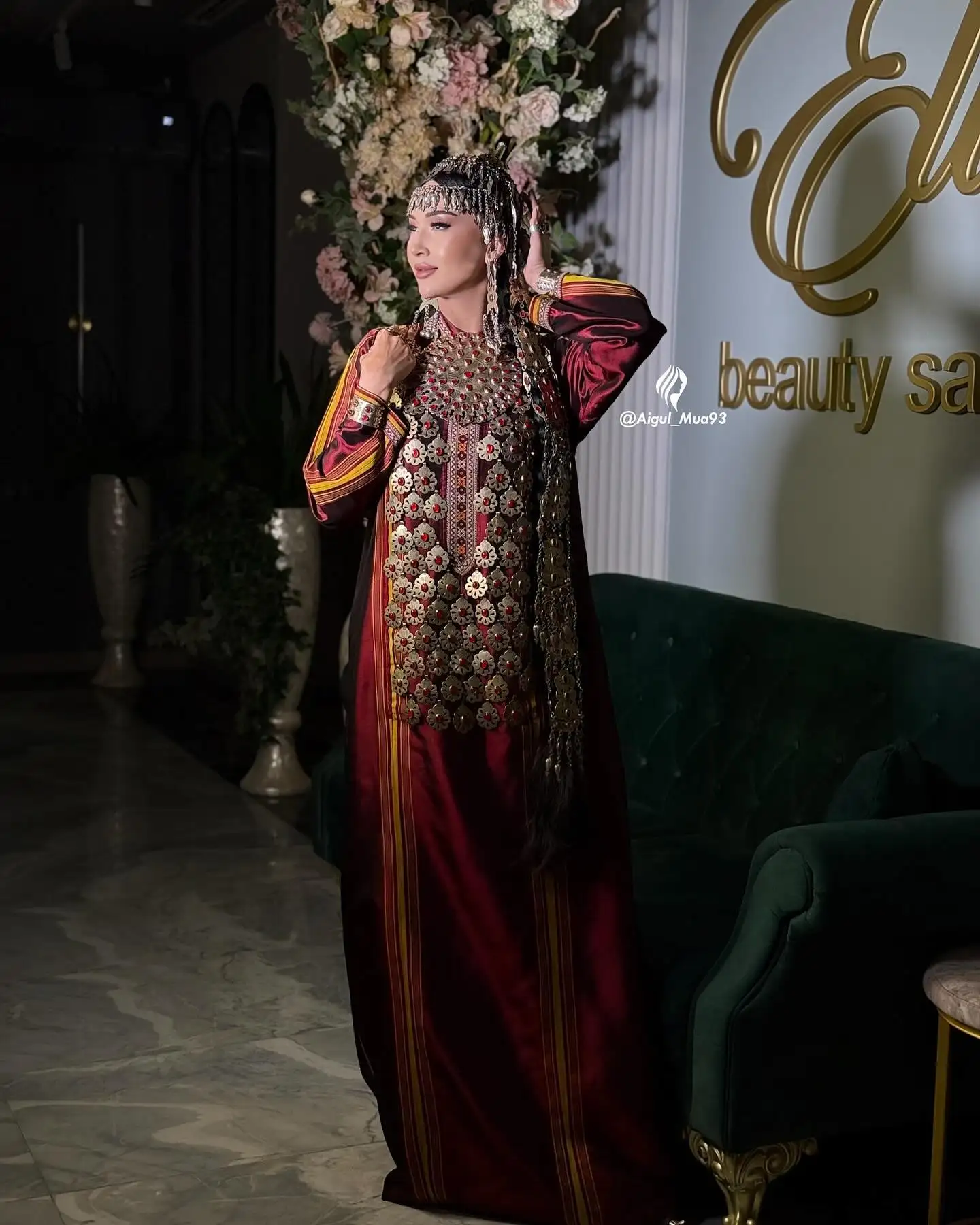 Türkmen fasonlar pombarh fasonlar Fasonlar 2025 fasonlar fason moda modalar Bezen bezen Türkmen fasonlar 2026 Türkmen fasonlar 2025 Türkmen fasonlar 2024 Türkmen fasonlar 2023 turkmenistan türkmenistan turkmen türkmen ashgabat  asgabat aşgabat balkan mary lebap dashoguz dasoguz daşoguz pombarh ponbarhat gulyupek gülýüpek stapel ştapel Gralan Çüýdeşen Abaýa Gadymy Krep Gurultaý 	Keteni Ýüpek Şifon Gipýur Lyon Welwet Atlas Kaşemir Streýç Suzana Ştapel Gülýüpek Pombarh Ýupka Gursakça Aksesuarlar Palto Penjek Okuw eşik Fata Sport eşik Uniforma Nakidka Öýme Şarf kompýuter ýaka ýaglyk Arenda köýnek 2nji el köýnek Taýyn köýnek Matalar Milli lybas milli lybaslar Toý köýnek Toý köýnekler toy koynek toy koynekler gundelik koynekler Gündelik	 
 köýnekler fata koynek Modern taze fason Eskiz koynektm turkmenkoynek türkmenkoynek fason moda moda fasonlar Iş eşik el iş	sada	ýakaly ýakasyz	keşdeli biserli	ýeňli giň nagyşly ýüregi açyk stoýka ýaka ýanly kombinasiýa 	zerli üsti aşak guşakly seçekli gysga ýeňli Toý köýnek, Milli lybas   Goýy-gyzyl