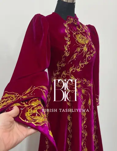 Türkmen fasonlar pombarh fasonlar Fasonlar 2025 fasonlar fason moda modalar Bezen bezen Türkmen fasonlar 2026 Türkmen fasonlar 2025 Türkmen fasonlar 2024 Türkmen fasonlar 2023 turkmenistan türkmenistan turkmen türkmen ashgabat  asgabat aşgabat balkan mary lebap dashoguz dasoguz daşoguz pombarh ponbarhat gulyupek gülýüpek stapel ştapel Gralan Çüýdeşen Abaýa Gadymy Krep Gurultaý 	Keteni Ýüpek Şifon Gipýur Lyon Welwet Atlas Kaşemir Streýç Suzana Ştapel Gülýüpek Pombarh Ýupka Gursakça Aksesuarlar Palto Penjek Okuw eşik Fata Sport eşik Uniforma Nakidka Öýme Şarf kompýuter ýaka ýaglyk Arenda köýnek 2nji el köýnek Taýyn köýnek Matalar Milli lybas milli lybaslar Toý köýnek Toý köýnekler toy koynek toy koynekler gundelik koynekler Gündelik	 
 köýnekler fata koynek Modern taze fason Eskiz koynektm turkmenkoynek türkmenkoynek fason moda moda fasonlar Iş eşik el iş	sada	ýakaly ýakasyz	keşdeli biserli	ýeňli giň nagyşly ýüregi açyk stoýka ýaka ýanly kombinasiýa 	zerli üsti aşak guşakly seçekli gysga ýeňli Panbarhat (Pombarh) Toý köýnek el iş, ýakasyz, ýanly, ýeňli, giň, gaş 26-35 Goýy-gyzyl yaz, guyz, gysh