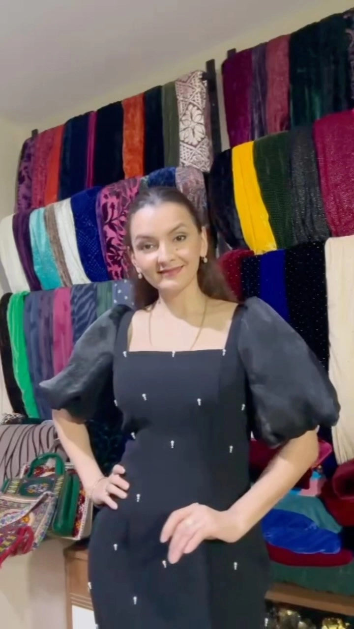 Türkmen fasonlar pombarh fasonlar Fasonlar 2025 fasonlar fason moda modalar Bezen bezen Türkmen fasonlar 2026 Türkmen fasonlar 2025 Türkmen fasonlar 2024 Türkmen fasonlar 2023 turkmenistan türkmenistan turkmen türkmen ashgabat  asgabat aşgabat balkan mary lebap dashoguz dasoguz daşoguz pombarh ponbarhat gulyupek gülýüpek stapel ştapel Gralan Çüýdeşen Abaýa Gadymy Krep Gurultaý 	Keteni Ýüpek Şifon Gipýur Lyon Welwet Atlas Kaşemir Streýç Suzana Ştapel Gülýüpek Pombarh Ýupka Gursakça Aksesuarlar Palto Penjek Okuw eşik Fata Sport eşik Uniforma Nakidka Öýme Şarf kompýuter ýaka ýaglyk Arenda köýnek 2nji el köýnek Taýyn köýnek Matalar Milli lybas milli lybaslar Toý köýnek Toý köýnekler toy koynek toy koynekler gundelik koynekler Gündelik	 
 köýnekler fata koynek Modern taze fason Eskiz koynektm turkmenkoynek türkmenkoynek fason moda moda fasonlar Iş eşik el iş	sada	ýakaly ýakasyz	keşdeli biserli	ýeňli giň nagyşly ýüregi açyk stoýka ýaka ýanly kombinasiýa 	zerli üsti aşak guşakly seçekli gysga ýeňli Şifon Gündelik sada  Gara