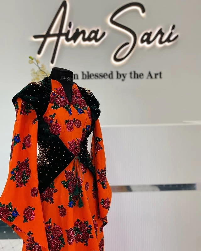 Türkmen fasonlar pombarh fasonlar Fasonlar 2025 fasonlar fason moda modalar Bezen bezen Türkmen fasonlar 2026 Türkmen fasonlar 2025 Türkmen fasonlar 2024 Türkmen fasonlar 2023 turkmenistan türkmenistan turkmen türkmen ashgabat  asgabat aşgabat balkan mary lebap dashoguz dasoguz daşoguz pombarh ponbarhat gulyupek gülýüpek stapel ştapel Gralan Çüýdeşen Abaýa Gadymy Krep Gurultaý 	Keteni Ýüpek Şifon Gipýur Lyon Welwet Atlas Kaşemir Streýç Suzana Ştapel Gülýüpek Pombarh Ýupka Gursakça Aksesuarlar Palto Penjek Okuw eşik Fata Sport eşik Uniforma Nakidka Öýme Şarf kompýuter ýaka ýaglyk Arenda köýnek 2nji el köýnek Taýyn köýnek Matalar Milli lybas milli lybaslar Toý köýnek Toý köýnekler toy koynek toy koynekler gundelik koynekler Gündelik	 
 köýnekler fata koynek Modern taze fason Eskiz koynektm turkmenkoynek türkmenkoynek fason moda moda fasonlar Iş eşik el iş	sada	ýakaly ýakasyz	keşdeli biserli	ýeňli giň nagyşly ýüregi açyk stoýka ýaka ýanly kombinasiýa 	zerli üsti aşak guşakly seçekli gysga ýeňli Gurultaý Toý köýnek el iş, ýakasyz, biserli, ýeňli, giň, kombinasiýa 26-35 Gara, Gyzyl yaz, gysh