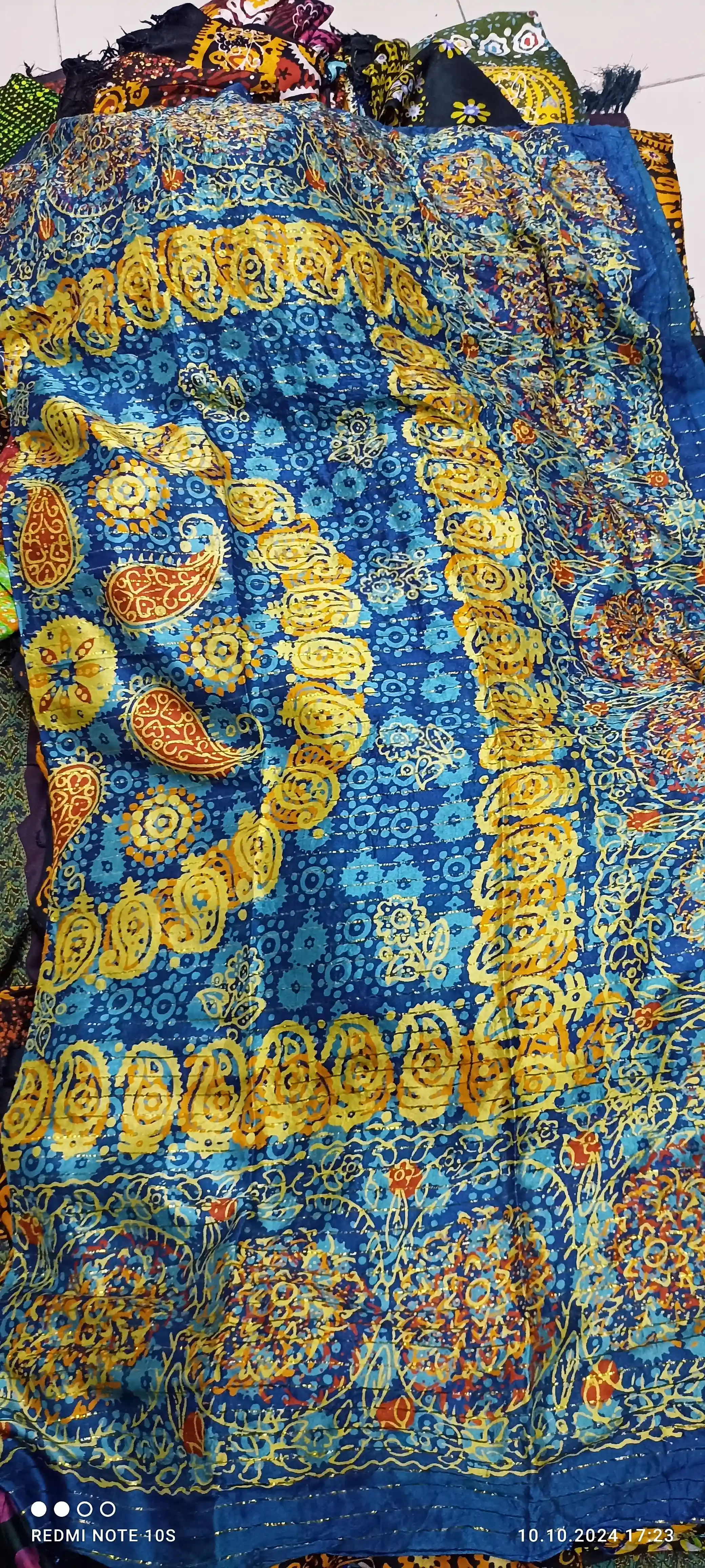 Türkmen fasonlar pombarh fasonlar Fasonlar 2025 fasonlar fason moda modalar Bezen bezen Türkmen fasonlar 2026 Türkmen fasonlar 2025 Türkmen fasonlar 2024 Türkmen fasonlar 2023 turkmenistan türkmenistan turkmen türkmen ashgabat  asgabat aşgabat balkan mary lebap dashoguz dasoguz daşoguz pombarh ponbarhat gulyupek gülýüpek stapel ştapel Gralan Çüýdeşen Abaýa Gadymy Krep Gurultaý 	Keteni Ýüpek Şifon Gipýur Lyon Welwet Atlas Kaşemir Streýç Suzana Ştapel Gülýüpek Pombarh Ýupka Gursakça Aksesuarlar Palto Penjek Okuw eşik Fata Sport eşik Uniforma Nakidka Öýme Şarf kompýuter ýaka ýaglyk Arenda köýnek 2nji el köýnek Taýyn köýnek Matalar Milli lybas milli lybaslar Toý köýnek Toý köýnekler toy koynek toy koynekler gundelik koynekler Gündelik	 
 köýnekler fata koynek Modern taze fason Eskiz koynektm turkmenkoynek türkmenkoynek fason moda moda fasonlar Iş eşik el iş	sada	ýakaly ýakasyz	keşdeli biserli	ýeňli giň nagyşly ýüregi açyk stoýka ýaka ýanly kombinasiýa 	zerli üsti aşak guşakly seçekli gysga ýeňli Öýme