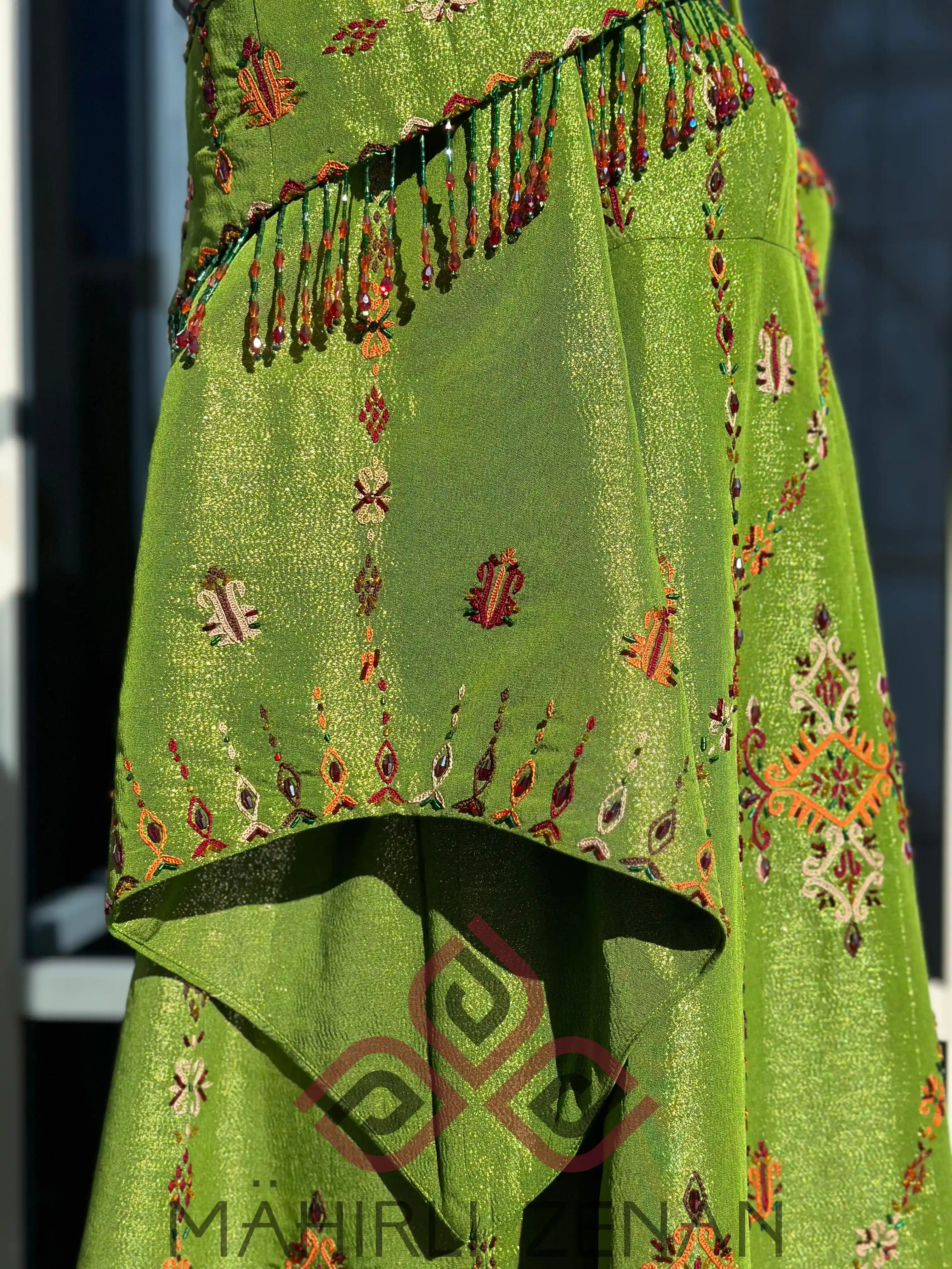 Türkmen fasonlar pombarh fasonlar Fasonlar 2025 fasonlar fason moda modalar Bezen bezen Türkmen fasonlar 2026 Türkmen fasonlar 2025 Türkmen fasonlar 2024 Türkmen fasonlar 2023 turkmenistan türkmenistan turkmen türkmen ashgabat  asgabat aşgabat balkan mary lebap dashoguz dasoguz daşoguz pombarh ponbarhat gulyupek gülýüpek stapel ştapel Gralan Çüýdeşen Abaýa Gadymy Krep Gurultaý 	Keteni Ýüpek Şifon Gipýur Lyon Welwet Atlas Kaşemir Streýç Suzana Ştapel Gülýüpek Pombarh Ýupka Gursakça Aksesuarlar Palto Penjek Okuw eşik Fata Sport eşik Uniforma Nakidka Öýme Şarf kompýuter ýaka ýaglyk Arenda köýnek 2nji el köýnek Taýyn köýnek Matalar Milli lybas milli lybaslar Toý köýnek Toý köýnekler toy koynek toy koynekler gundelik koynekler Gündelik	 
 köýnekler fata koynek Modern taze fason Eskiz koynektm turkmenkoynek türkmenkoynek fason moda moda fasonlar Iş eşik el iş	sada	ýakaly ýakasyz	keşdeli biserli	ýeňli giň nagyşly ýüregi açyk stoýka ýaka ýanly kombinasiýa 	zerli üsti aşak guşakly seçekli gysga ýeňli Keteni Toý köýnek el iş, biserli  Haki, Bežewyý, Goýy-gyzyl, Mämişi