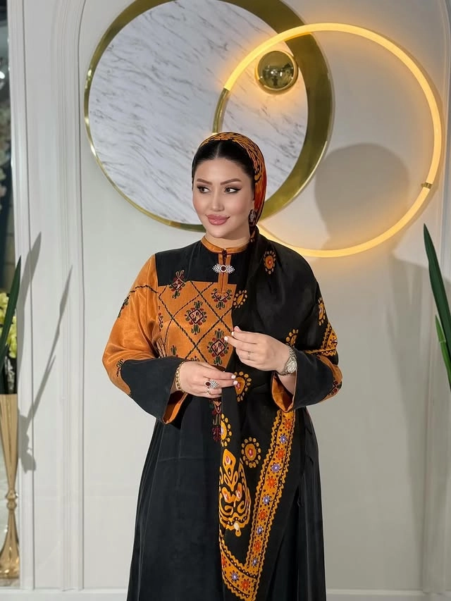 Türkmen fasonlar pombarh fasonlar Fasonlar 2025 fasonlar fason moda modalar Bezen bezen Türkmen fasonlar 2026 Türkmen fasonlar 2025 Türkmen fasonlar 2024 Türkmen fasonlar 2023 turkmenistan türkmenistan turkmen türkmen ashgabat  asgabat aşgabat balkan mary lebap dashoguz dasoguz daşoguz pombarh ponbarhat gulyupek gülýüpek stapel ştapel Gralan Çüýdeşen Abaýa Gadymy Krep Gurultaý 	Keteni Ýüpek Şifon Gipýur Lyon Welwet Atlas Kaşemir Streýç Suzana Ştapel Gülýüpek Pombarh Ýupka Gursakça Aksesuarlar Palto Penjek Okuw eşik Fata Sport eşik Uniforma Nakidka Öýme Şarf kompýuter ýaka ýaglyk Arenda köýnek 2nji el köýnek Taýyn köýnek Matalar Milli lybas milli lybaslar Toý köýnek Toý köýnekler toy koynek toy koynekler gundelik koynekler Gündelik	 
 köýnekler fata koynek Modern taze fason Eskiz koynektm turkmenkoynek türkmenkoynek fason moda moda fasonlar Iş eşik el iş	sada	ýakaly ýakasyz	keşdeli biserli	ýeňli giň nagyşly ýüregi açyk stoýka ýaka ýanly kombinasiýa 	zerli üsti aşak guşakly seçekli gysga ýeňli Toý köýnek, Milli lybas ýakasyz, ýeňli, giň 17-25, 26-35 Goýy-çal yaz, tomus, guyz