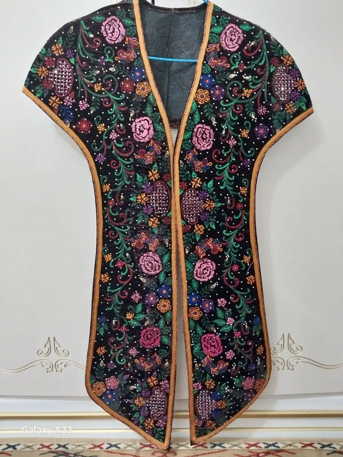 Türkmen fasonlar pombarh fasonlar Fasonlar 2025 fasonlar fason moda modalar Bezen bezen Türkmen fasonlar 2026 Türkmen fasonlar 2025 Türkmen fasonlar 2024 Türkmen fasonlar 2023 turkmenistan türkmenistan turkmen türkmen ashgabat  asgabat aşgabat balkan mary lebap dashoguz dasoguz daşoguz pombarh ponbarhat gulyupek gülýüpek stapel ştapel Gralan Çüýdeşen Abaýa Gadymy Krep Gurultaý 	Keteni Ýüpek Şifon Gipýur Lyon Welwet Atlas Kaşemir Streýç Suzana Ştapel Gülýüpek Pombarh Ýupka Gursakça Aksesuarlar Palto Penjek Okuw eşik Fata Sport eşik Uniforma Nakidka Öýme Şarf kompýuter ýaka ýaglyk Arenda köýnek 2nji el köýnek Taýyn köýnek Matalar Milli lybas milli lybaslar Toý köýnek Toý köýnekler toy koynek toy koynekler gundelik koynekler Gündelik	 
 köýnekler fata koynek Modern taze fason Eskiz koynektm turkmenkoynek türkmenkoynek fason moda moda fasonlar Iş eşik el iş	sada	ýakaly ýakasyz	keşdeli biserli	ýeňli giň nagyşly ýüregi açyk stoýka ýaka ýanly kombinasiýa 	zerli üsti aşak guşakly seçekli gysga ýeňli Panbarhat (Pombarh) Toý köýnek, Milli lybas el iş, gysga ýeňli, giň, gaş, el ýaka, gaýma, 4 iňňe ýaka 17-25, 26-35  yaz, tomus, guyz Nakidka, 2nji el