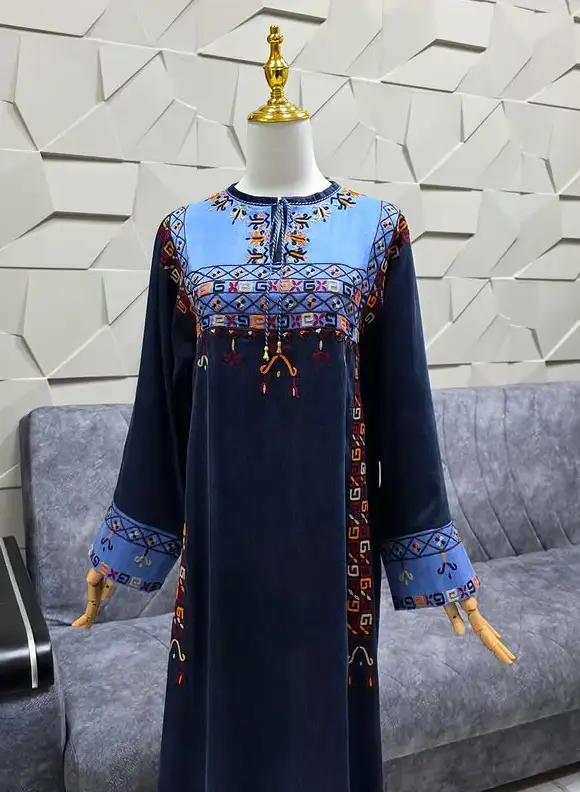 Türkmen fasonlar pombarh fasonlar Fasonlar 2025 fasonlar fason moda modalar Bezen bezen Türkmen fasonlar 2026 Türkmen fasonlar 2025 Türkmen fasonlar 2024 Türkmen fasonlar 2023 turkmenistan türkmenistan turkmen türkmen ashgabat  asgabat aşgabat balkan mary lebap dashoguz dasoguz daşoguz pombarh ponbarhat gulyupek gülýüpek stapel ştapel Gralan Çüýdeşen Abaýa Gadymy Krep Gurultaý 	Keteni Ýüpek Şifon Gipýur Lyon Welwet Atlas Kaşemir Streýç Suzana Ştapel Gülýüpek Pombarh Ýupka Gursakça Aksesuarlar Palto Penjek Okuw eşik Fata Sport eşik Uniforma Nakidka Öýme Şarf kompýuter ýaka ýaglyk Arenda köýnek 2nji el köýnek Taýyn köýnek Matalar Milli lybas milli lybaslar Toý köýnek Toý köýnekler toy koynek toy koynekler gundelik koynekler Gündelik	 
 köýnekler fata koynek Modern taze fason Eskiz koynektm turkmenkoynek türkmenkoynek fason moda moda fasonlar Iş eşik el iş	sada	ýakaly ýakasyz	keşdeli biserli	ýeňli giň nagyşly ýüregi açyk stoýka ýaka ýanly kombinasiýa 	zerli üsti aşak guşakly seçekli gysga ýeňli Gülýüpek Toý köýnek keşdeli, ýakasyz, ýeňli, giň, nagyşly 17-25, 26-35 Gök, Goýy-gök yaz, tomus, guyz, gysh