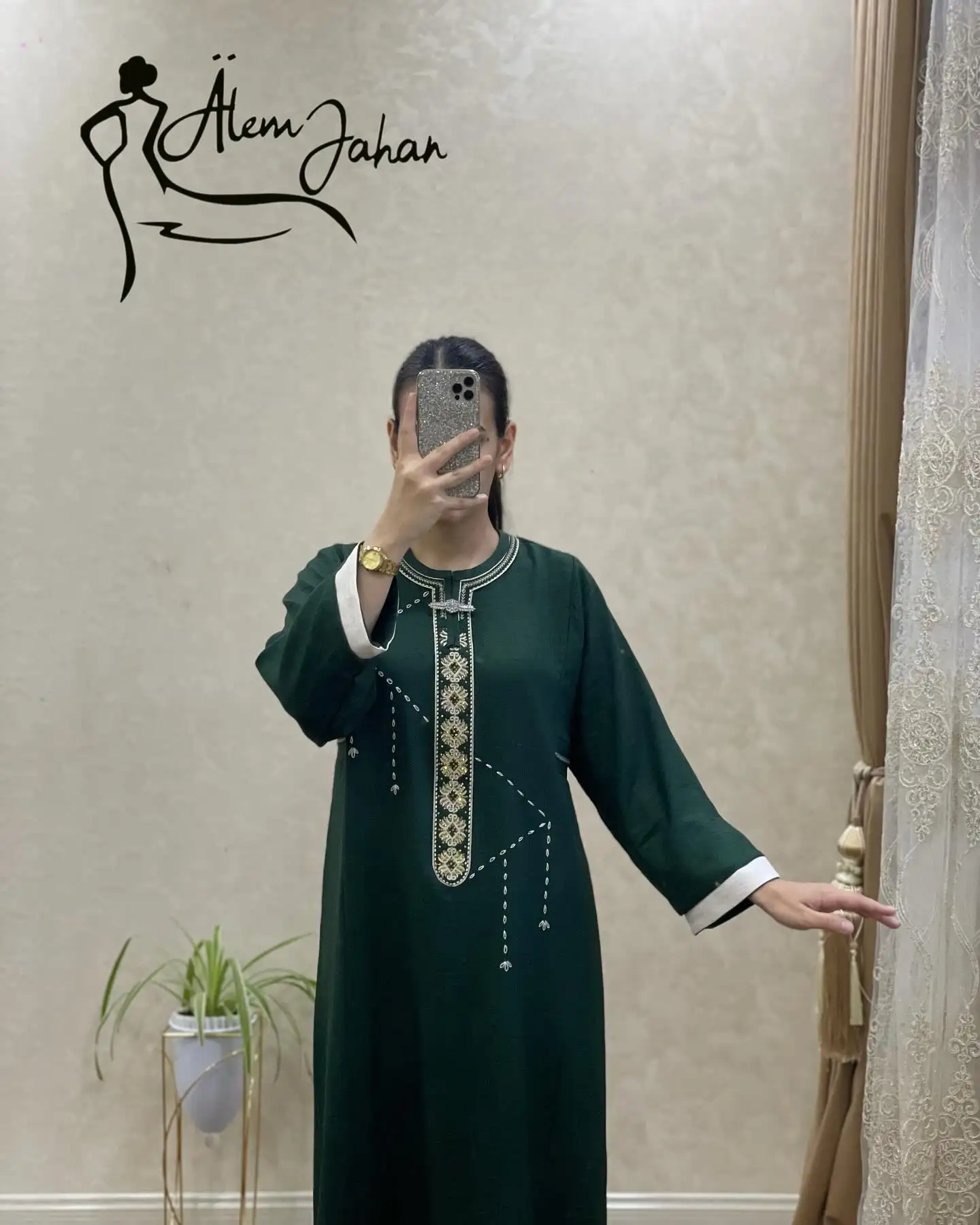 Türkmen fasonlar pombarh fasonlar Fasonlar 2025 fasonlar fason moda modalar Bezen bezen Türkmen fasonlar 2026 Türkmen fasonlar 2025 Türkmen fasonlar 2024 Türkmen fasonlar 2023 turkmenistan türkmenistan turkmen türkmen ashgabat  asgabat aşgabat balkan mary lebap dashoguz dasoguz daşoguz pombarh ponbarhat gulyupek gülýüpek stapel ştapel Gralan Çüýdeşen Abaýa Gadymy Krep Gurultaý 	Keteni Ýüpek Şifon Gipýur Lyon Welwet Atlas Kaşemir Streýç Suzana Ştapel Gülýüpek Pombarh Ýupka Gursakça Aksesuarlar Palto Penjek Okuw eşik Fata Sport eşik Uniforma Nakidka Öýme Şarf kompýuter ýaka ýaglyk Arenda köýnek 2nji el köýnek Taýyn köýnek Matalar Milli lybas milli lybaslar Toý köýnek Toý köýnekler toy koynek toy koynekler gundelik koynekler Gündelik	 
 köýnekler fata koynek Modern taze fason Eskiz koynektm turkmenkoynek türkmenkoynek fason moda moda fasonlar Iş eşik el iş	sada	ýakaly ýakasyz	keşdeli biserli	ýeňli giň nagyşly ýüregi açyk stoýka ýaka ýanly kombinasiýa 	zerli üsti aşak guşakly seçekli gysga ýeňli Lyon  el iş, keşdeli, sada, ýakaly, ýüregi açyk  Goýy-ýaşyl yaz