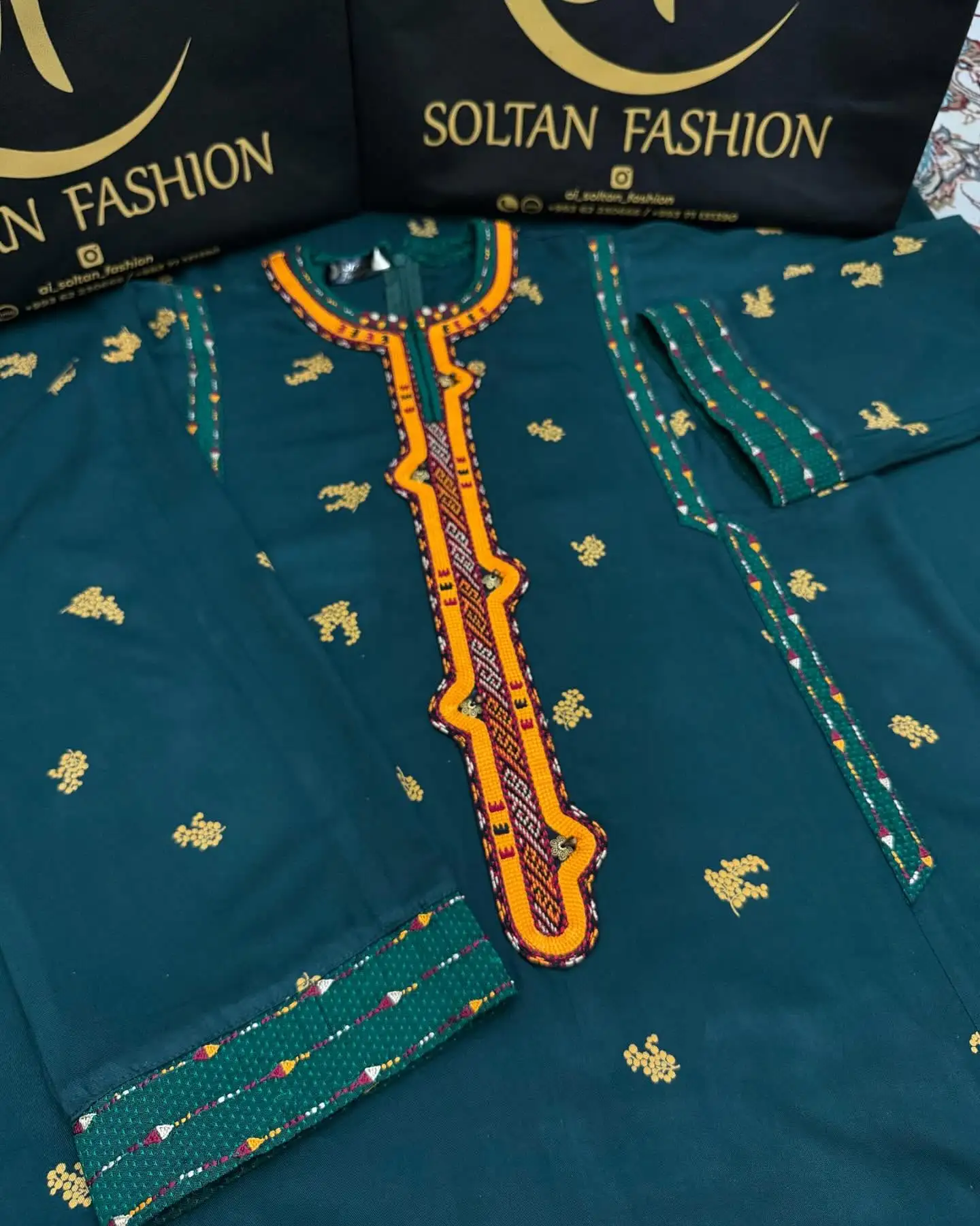 Türkmen fasonlar pombarh fasonlar Fasonlar 2025 fasonlar fason moda modalar Bezen bezen Türkmen fasonlar 2026 Türkmen fasonlar 2025 Türkmen fasonlar 2024 Türkmen fasonlar 2023 turkmenistan türkmenistan turkmen türkmen ashgabat  asgabat aşgabat balkan mary lebap dashoguz dasoguz daşoguz pombarh ponbarhat gulyupek gülýüpek stapel ştapel Gralan Çüýdeşen Abaýa Gadymy Krep Gurultaý 	Keteni Ýüpek Şifon Gipýur Lyon Welwet Atlas Kaşemir Streýç Suzana Ştapel Gülýüpek Pombarh Ýupka Gursakça Aksesuarlar Palto Penjek Okuw eşik Fata Sport eşik Uniforma Nakidka Öýme Şarf kompýuter ýaka ýaglyk Arenda köýnek 2nji el köýnek Taýyn köýnek Matalar Milli lybas milli lybaslar Toý köýnek Toý köýnekler toy koynek toy koynekler gundelik koynekler Gündelik	 
 köýnekler fata koynek Modern taze fason Eskiz koynektm turkmenkoynek türkmenkoynek fason moda moda fasonlar Iş eşik el iş	sada	ýakaly ýakasyz	keşdeli biserli	ýeňli giň nagyşly ýüregi açyk stoýka ýaka ýanly kombinasiýa 	zerli üsti aşak guşakly seçekli gysga ýeňli 