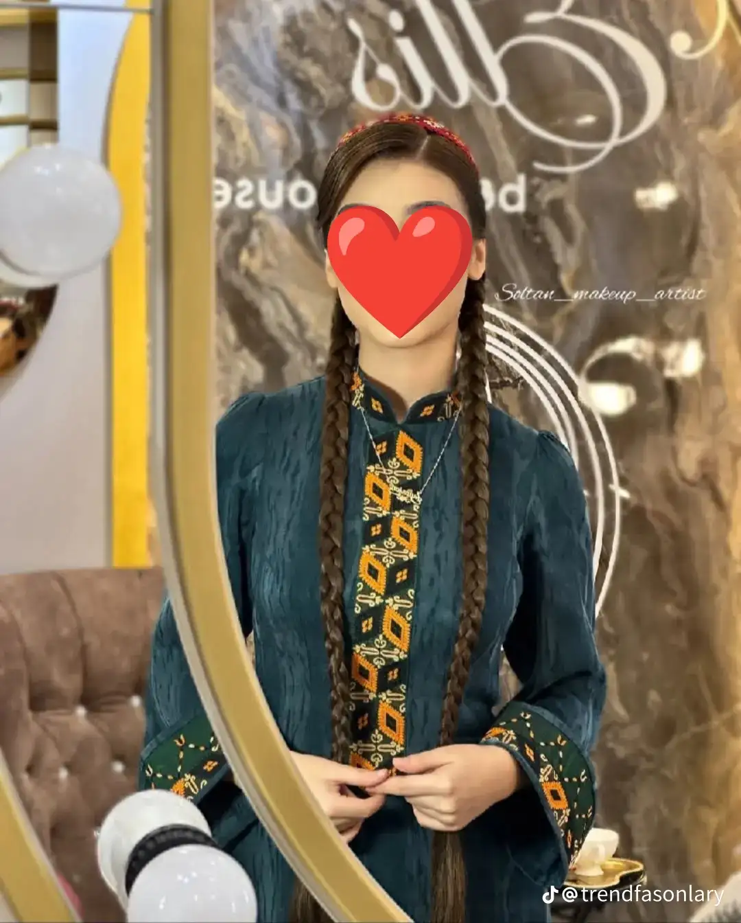 Türkmen fasonlar pombarh fasonlar Fasonlar 2025 fasonlar fason moda modalar Bezen bezen Türkmen fasonlar 2026 Türkmen fasonlar 2025 Türkmen fasonlar 2024 Türkmen fasonlar 2023 turkmenistan türkmenistan turkmen türkmen ashgabat  asgabat aşgabat balkan mary lebap dashoguz dasoguz daşoguz pombarh ponbarhat gulyupek gülýüpek stapel ştapel Gralan Çüýdeşen Abaýa Gadymy Krep Gurultaý 	Keteni Ýüpek Şifon Gipýur Lyon Welwet Atlas Kaşemir Streýç Suzana Ştapel Gülýüpek Pombarh Ýupka Gursakça Aksesuarlar Palto Penjek Okuw eşik Fata Sport eşik Uniforma Nakidka Öýme Şarf kompýuter ýaka ýaglyk Arenda köýnek 2nji el köýnek Taýyn köýnek Matalar Milli lybas milli lybaslar Toý köýnek Toý köýnekler toy koynek toy koynekler gundelik koynekler Gündelik	 
 köýnekler fata koynek Modern taze fason Eskiz koynektm turkmenkoynek türkmenkoynek fason moda moda fasonlar Iş eşik el iş	sada	ýakaly ýakasyz	keşdeli biserli	ýeňli giň nagyşly ýüregi açyk stoýka ýaka ýanly kombinasiýa 	zerli üsti aşak guşakly seçekli gysga ýeňli 