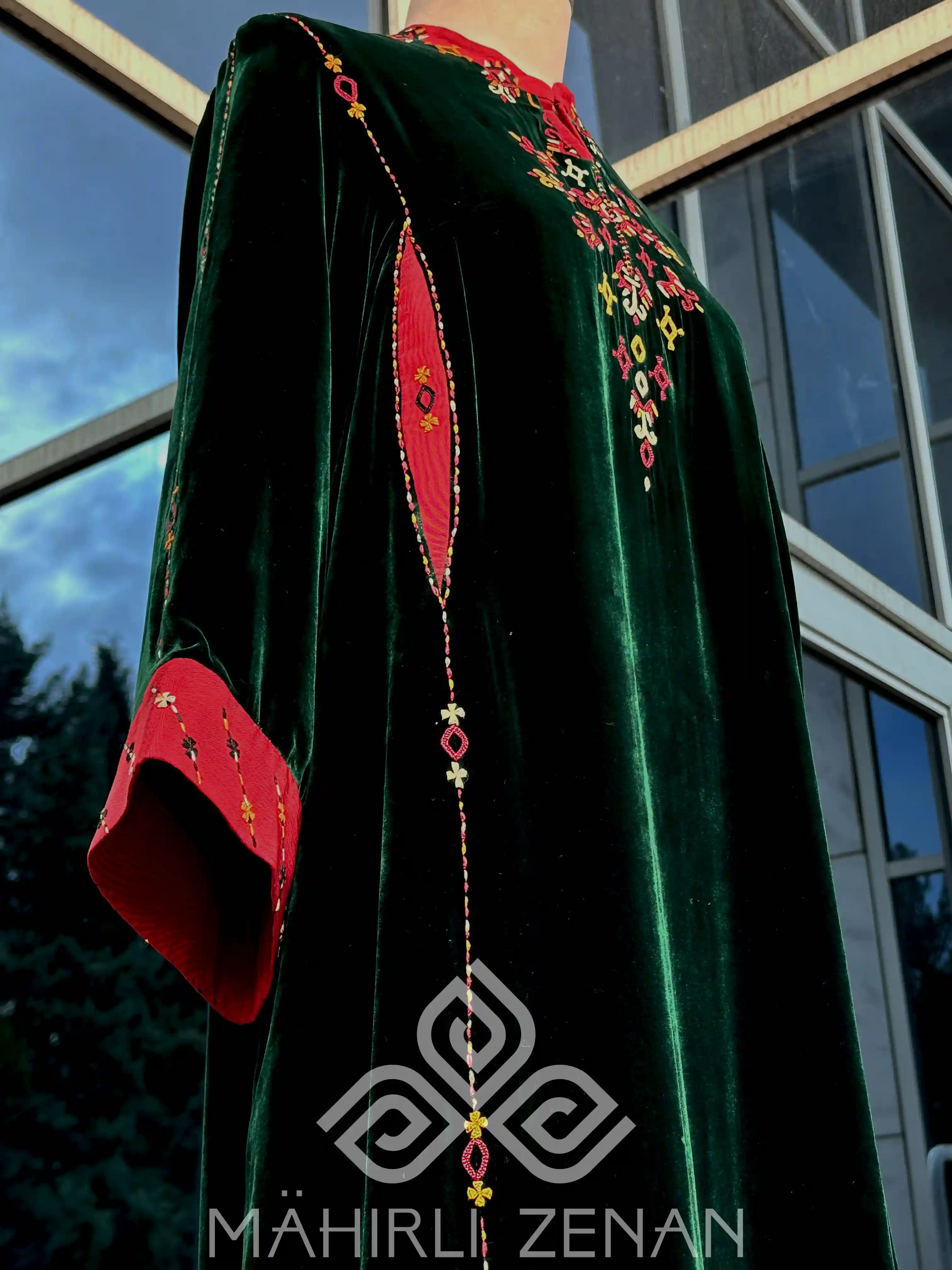 Türkmen fasonlar pombarh fasonlar Fasonlar 2025 fasonlar fason moda modalar Bezen bezen Türkmen fasonlar 2026 Türkmen fasonlar 2025 Türkmen fasonlar 2024 Türkmen fasonlar 2023 turkmenistan türkmenistan turkmen türkmen ashgabat  asgabat aşgabat balkan mary lebap dashoguz dasoguz daşoguz pombarh ponbarhat gulyupek gülýüpek stapel ştapel Gralan Çüýdeşen Abaýa Gadymy Krep Gurultaý 	Keteni Ýüpek Şifon Gipýur Lyon Welwet Atlas Kaşemir Streýç Suzana Ştapel Gülýüpek Pombarh Ýupka Gursakça Aksesuarlar Palto Penjek Okuw eşik Fata Sport eşik Uniforma Nakidka Öýme Şarf kompýuter ýaka ýaglyk Arenda köýnek 2nji el köýnek Taýyn köýnek Matalar Milli lybas milli lybaslar Toý köýnek Toý köýnekler toy koynek toy koynekler gundelik koynekler Gündelik	 
 köýnekler fata koynek Modern taze fason Eskiz koynektm turkmenkoynek türkmenkoynek fason moda moda fasonlar Iş eşik el iş	sada	ýakaly ýakasyz	keşdeli biserli	ýeňli giň nagyşly ýüregi açyk stoýka ýaka ýanly kombinasiýa 	zerli üsti aşak guşakly seçekli gysga ýeňli Keteni, Panbarhat (Pombarh) Toý köýnek el iş, sada  Ak, Gyzyl, Sary, Goýy-ýaşyl