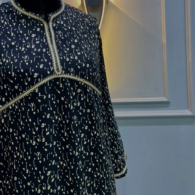 Türkmen fasonlar pombarh fasonlar Fasonlar 2025 fasonlar fason moda modalar Bezen bezen Türkmen fasonlar 2026 Türkmen fasonlar 2025 Türkmen fasonlar 2024 Türkmen fasonlar 2023 turkmenistan türkmenistan turkmen türkmen ashgabat  asgabat aşgabat balkan mary lebap dashoguz dasoguz daşoguz pombarh ponbarhat gulyupek gülýüpek stapel ştapel Gralan Çüýdeşen Abaýa Gadymy Krep Gurultaý 	Keteni Ýüpek Şifon Gipýur Lyon Welwet Atlas Kaşemir Streýç Suzana Ştapel Gülýüpek Pombarh Ýupka Gursakça Aksesuarlar Palto Penjek Okuw eşik Fata Sport eşik Uniforma Nakidka Öýme Şarf kompýuter ýaka ýaglyk Arenda köýnek 2nji el köýnek Taýyn köýnek Matalar Milli lybas milli lybaslar Toý köýnek Toý köýnekler toy koynek toy koynekler gundelik koynekler Gündelik	 
 köýnekler fata koynek Modern taze fason Eskiz koynektm turkmenkoynek türkmenkoynek fason moda moda fasonlar Iş eşik el iş	sada	ýakaly ýakasyz	keşdeli biserli	ýeňli giň nagyşly ýüregi açyk stoýka ýaka ýanly kombinasiýa 	zerli üsti aşak guşakly seçekli gysga ýeňli 