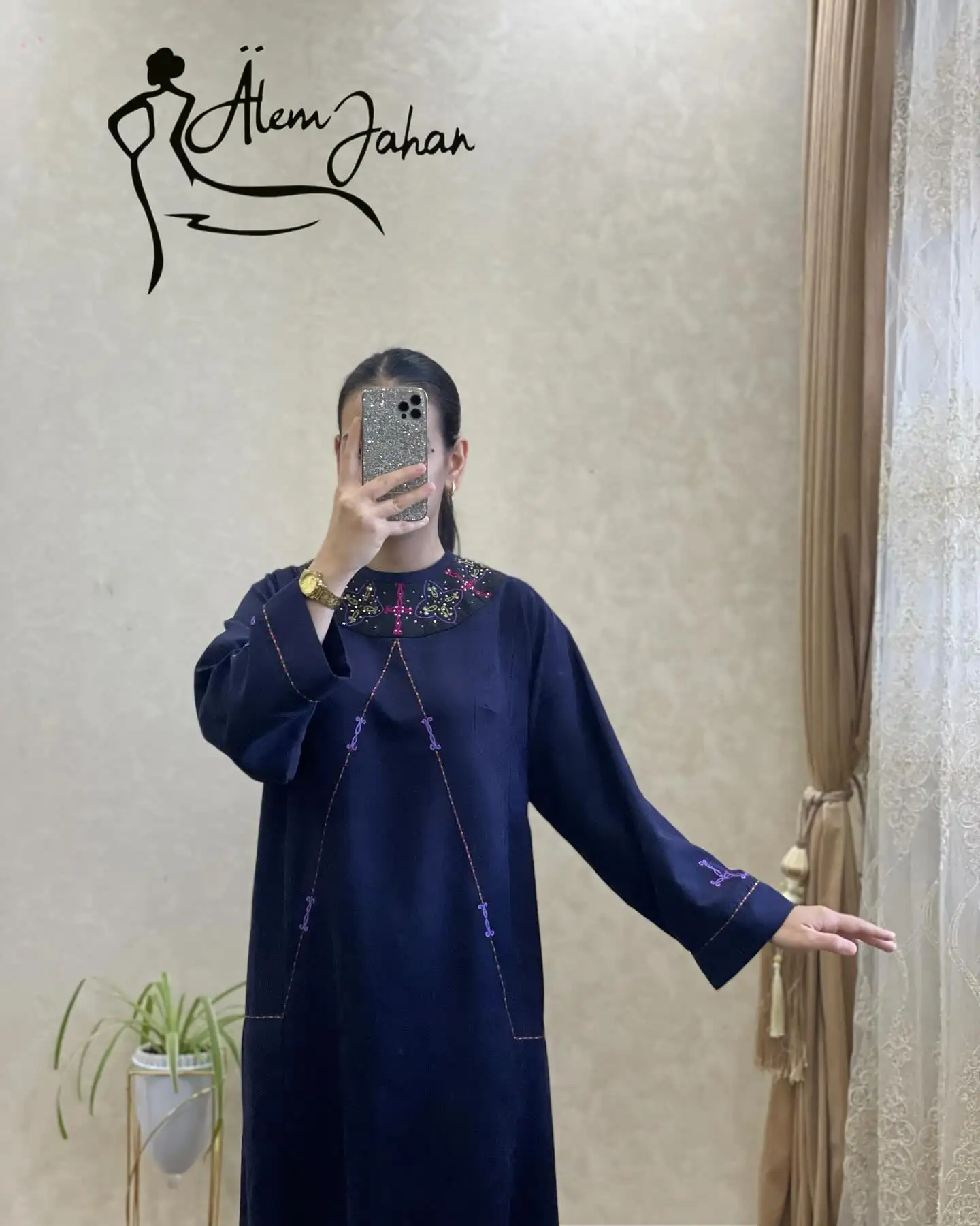 Türkmen fasonlar pombarh fasonlar Fasonlar 2025 fasonlar fason moda modalar Bezen bezen Türkmen fasonlar 2026 Türkmen fasonlar 2025 Türkmen fasonlar 2024 Türkmen fasonlar 2023 turkmenistan türkmenistan turkmen türkmen ashgabat  asgabat aşgabat balkan mary lebap dashoguz dasoguz daşoguz pombarh ponbarhat gulyupek gülýüpek stapel ştapel Gralan Çüýdeşen Abaýa Gadymy Krep Gurultaý 	Keteni Ýüpek Şifon Gipýur Lyon Welwet Atlas Kaşemir Streýç Suzana Ştapel Gülýüpek Pombarh Ýupka Gursakça Aksesuarlar Palto Penjek Okuw eşik Fata Sport eşik Uniforma Nakidka Öýme Şarf kompýuter ýaka ýaglyk Arenda köýnek 2nji el köýnek Taýyn köýnek Matalar Milli lybas milli lybaslar Toý köýnek Toý köýnekler toy koynek toy koynekler gundelik koynekler Gündelik	 
 köýnekler fata koynek Modern taze fason Eskiz koynektm turkmenkoynek türkmenkoynek fason moda moda fasonlar Iş eşik el iş	sada	ýakaly ýakasyz	keşdeli biserli	ýeňli giň nagyşly ýüregi açyk stoýka ýaka ýanly kombinasiýa 	zerli üsti aşak guşakly seçekli gysga ýeňli Krep Toý köýnek el iş, sada  Gara, Goýy-ýaşyl