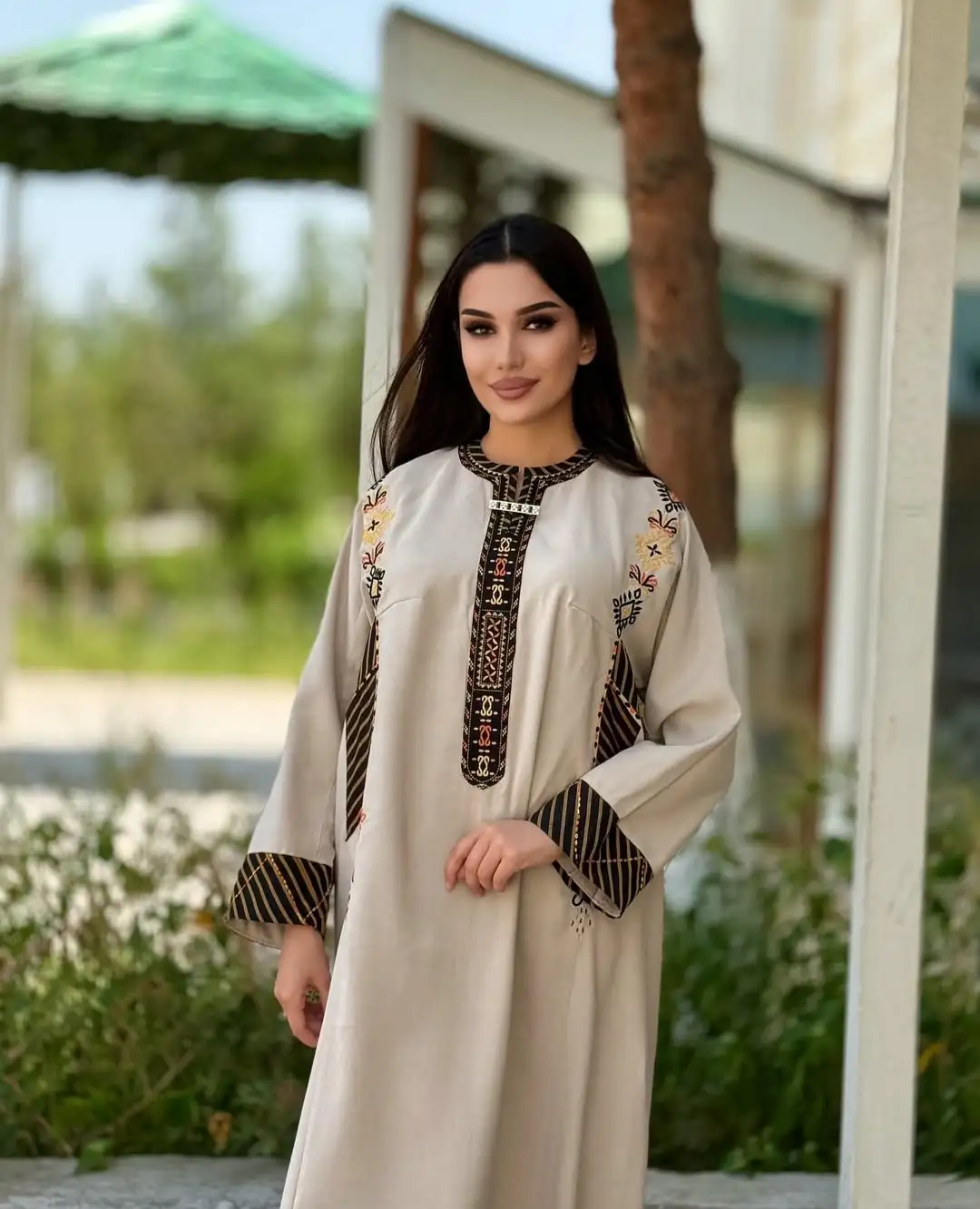 Türkmen fasonlar pombarh fasonlar Fasonlar 2025 fasonlar fason moda modalar Bezen bezen Türkmen fasonlar 2026 Türkmen fasonlar 2025 Türkmen fasonlar 2024 Türkmen fasonlar 2023 turkmenistan türkmenistan turkmen türkmen ashgabat  asgabat aşgabat balkan mary lebap dashoguz dasoguz daşoguz pombarh ponbarhat gulyupek gülýüpek stapel ştapel Gralan Çüýdeşen Abaýa Gadymy Krep Gurultaý 	Keteni Ýüpek Şifon Gipýur Lyon Welwet Atlas Kaşemir Streýç Suzana Ştapel Gülýüpek Pombarh Ýupka Gursakça Aksesuarlar Palto Penjek Okuw eşik Fata Sport eşik Uniforma Nakidka Öýme Şarf kompýuter ýaka ýaglyk Arenda köýnek 2nji el köýnek Taýyn köýnek Matalar Milli lybas milli lybaslar Toý köýnek Toý köýnekler toy koynek toy koynekler gundelik koynekler Gündelik	 
 köýnekler fata koynek Modern taze fason Eskiz koynektm turkmenkoynek türkmenkoynek fason moda moda fasonlar Iş eşik el iş	sada	ýakaly ýakasyz	keşdeli biserli	ýeňli giň nagyşly ýüregi açyk stoýka ýaka ýanly kombinasiýa 	zerli üsti aşak guşakly seçekli gysga ýeňli Gülýüpek Milli lybas el iş, keşdeli, ýakaly, ýeňli, giň 17-25, 26-35 Kümüş yaz, tomus, guyz Taýyn köýnek