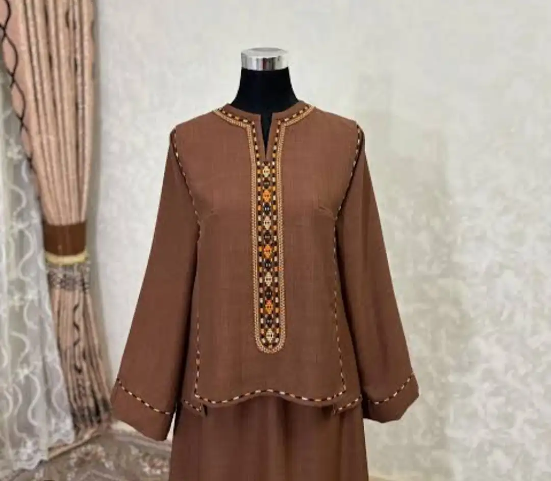 Türkmen fasonlar pombarh fasonlar Fasonlar 2025 fasonlar fason moda modalar Bezen bezen Türkmen fasonlar 2026 Türkmen fasonlar 2025 Türkmen fasonlar 2024 Türkmen fasonlar 2023 turkmenistan türkmenistan turkmen türkmen ashgabat  asgabat aşgabat balkan mary lebap dashoguz dasoguz daşoguz pombarh ponbarhat gulyupek gülýüpek stapel ştapel Gralan Çüýdeşen Abaýa Gadymy Krep Gurultaý 	Keteni Ýüpek Şifon Gipýur Lyon Welwet Atlas Kaşemir Streýç Suzana Ştapel Gülýüpek Pombarh Ýupka Gursakça Aksesuarlar Palto Penjek Okuw eşik Fata Sport eşik Uniforma Nakidka Öýme Şarf kompýuter ýaka ýaglyk Arenda köýnek 2nji el köýnek Taýyn köýnek Matalar Milli lybas milli lybaslar Toý köýnek Toý köýnekler toy koynek toy koynekler gundelik koynekler Gündelik	 
 köýnekler fata koynek Modern taze fason Eskiz koynektm turkmenkoynek türkmenkoynek fason moda moda fasonlar Iş eşik el iş	sada	ýakaly ýakasyz	keşdeli biserli	ýeňli giň nagyşly ýüregi açyk stoýka ýaka ýanly kombinasiýa 	zerli üsti aşak guşakly seçekli gysga ýeňli 