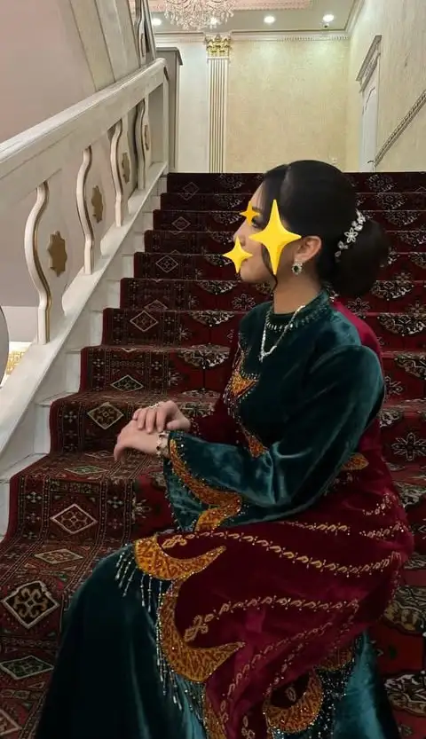 Türkmen fasonlar pombarh fasonlar Fasonlar 2025 fasonlar fason moda modalar Bezen bezen Türkmen fasonlar 2026 Türkmen fasonlar 2025 Türkmen fasonlar 2024 Türkmen fasonlar 2023 turkmenistan türkmenistan turkmen türkmen ashgabat  asgabat aşgabat balkan mary lebap dashoguz dasoguz daşoguz pombarh ponbarhat gulyupek gülýüpek stapel ştapel Gralan Çüýdeşen Abaýa Gadymy Krep Gurultaý 	Keteni Ýüpek Şifon Gipýur Lyon Welwet Atlas Kaşemir Streýç Suzana Ştapel Gülýüpek Pombarh Ýupka Gursakça Aksesuarlar Palto Penjek Okuw eşik Fata Sport eşik Uniforma Nakidka Öýme Şarf kompýuter ýaka ýaglyk Arenda köýnek 2nji el köýnek Taýyn köýnek Matalar Milli lybas milli lybaslar Toý köýnek Toý köýnekler toy koynek toy koynekler gundelik koynekler Gündelik	 
 köýnekler fata koynek Modern taze fason Eskiz koynektm turkmenkoynek türkmenkoynek fason moda moda fasonlar Iş eşik el iş	sada	ýakaly ýakasyz	keşdeli biserli	ýeňli giň nagyşly ýüregi açyk stoýka ýaka ýanly kombinasiýa 	zerli üsti aşak guşakly seçekli gysga ýeňli Panbarhat (Pombarh) Toý köýnek el iş, keşdeli, biserli, ýeňli, nagyşly 17-25, 26-35 Goýy-gyzyl, Goýy-ýaşyl