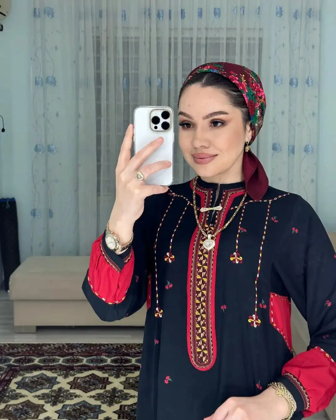 Türkmen fasonlar pombarh fasonlar Fasonlar 2025 fasonlar fason moda modalar Bezen bezen Türkmen fasonlar 2026 Türkmen fasonlar 2025 Türkmen fasonlar 2024 Türkmen fasonlar 2023 turkmenistan türkmenistan turkmen türkmen ashgabat  asgabat aşgabat balkan mary lebap dashoguz dasoguz daşoguz pombarh ponbarhat gulyupek gülýüpek stapel ştapel Gralan Çüýdeşen Abaýa Gadymy Krep Gurultaý 	Keteni Ýüpek Şifon Gipýur Lyon Welwet Atlas Kaşemir Streýç Suzana Ştapel Gülýüpek Pombarh Ýupka Gursakça Aksesuarlar Palto Penjek Okuw eşik Fata Sport eşik Uniforma Nakidka Öýme Şarf kompýuter ýaka ýaglyk Arenda köýnek 2nji el köýnek Taýyn köýnek Matalar Milli lybas milli lybaslar Toý köýnek Toý köýnekler toy koynek toy koynekler gundelik koynekler Gündelik	 
 köýnekler fata koynek Modern taze fason Eskiz koynektm turkmenkoynek türkmenkoynek fason moda moda fasonlar Iş eşik el iş	sada	ýakaly ýakasyz	keşdeli biserli	ýeňli giň nagyşly ýüregi açyk stoýka ýaka ýanly kombinasiýa 	zerli üsti aşak guşakly seçekli gysga ýeňli Ştapel Toý köýnek sada