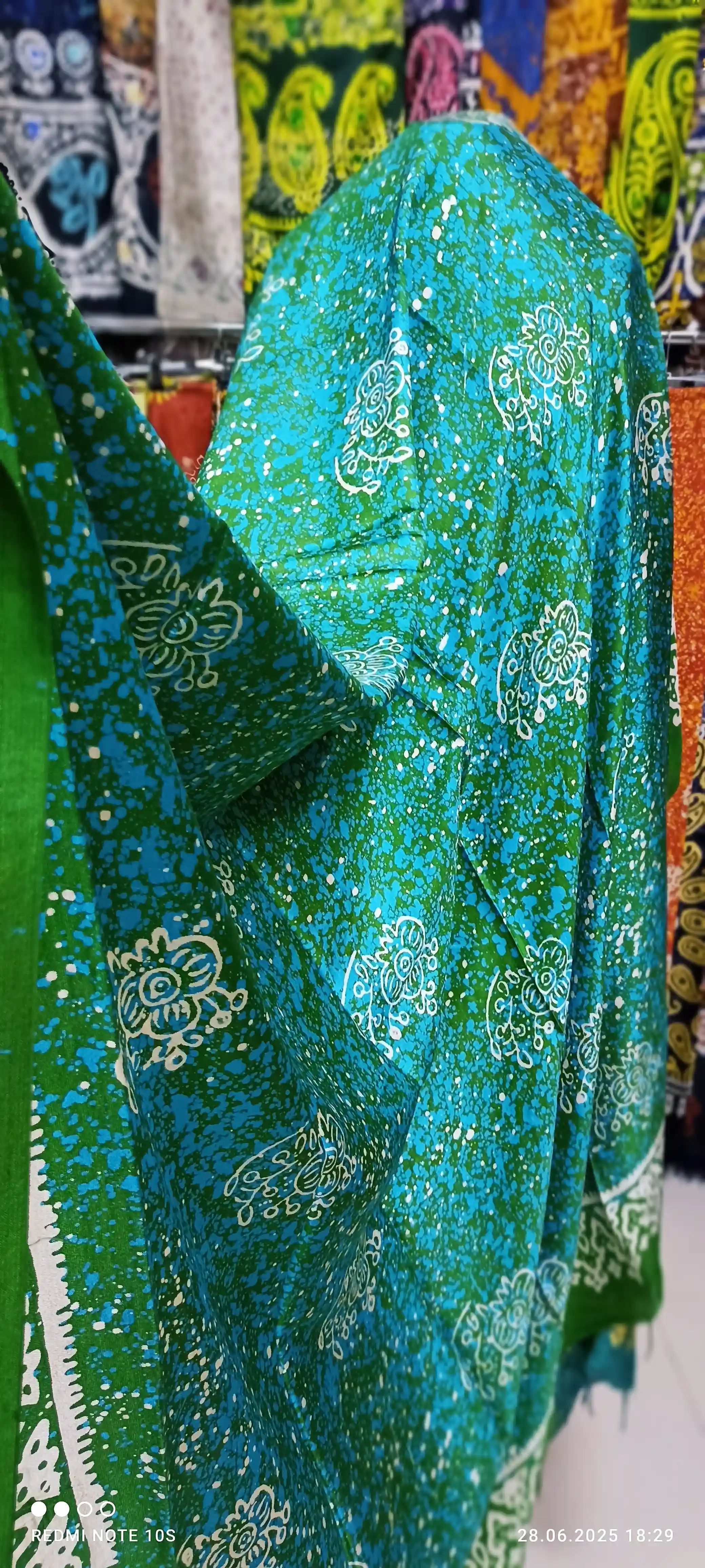 Türkmen fasonlar pombarh fasonlar Fasonlar 2025 fasonlar fason moda modalar Bezen bezen Türkmen fasonlar 2026 Türkmen fasonlar 2025 Türkmen fasonlar 2024 Türkmen fasonlar 2023 turkmenistan türkmenistan turkmen türkmen ashgabat  asgabat aşgabat balkan mary lebap dashoguz dasoguz daşoguz pombarh ponbarhat gulyupek gülýüpek stapel ştapel Gralan Çüýdeşen Abaýa Gadymy Krep Gurultaý 	Keteni Ýüpek Şifon Gipýur Lyon Welwet Atlas Kaşemir Streýç Suzana Ştapel Gülýüpek Pombarh Ýupka Gursakça Aksesuarlar Palto Penjek Okuw eşik Fata Sport eşik Uniforma Nakidka Öýme Şarf kompýuter ýaka ýaglyk Arenda köýnek 2nji el köýnek Taýyn köýnek Matalar Milli lybas milli lybaslar Toý köýnek Toý köýnekler toy koynek toy koynekler gundelik koynekler Gündelik	 
 köýnekler fata koynek Modern taze fason Eskiz koynektm turkmenkoynek türkmenkoynek fason moda moda fasonlar Iş eşik el iş	sada	ýakaly ýakasyz	keşdeli biserli	ýeňli giň nagyşly ýüregi açyk stoýka ýaka ýanly kombinasiýa 	zerli üsti aşak guşakly seçekli gysga ýeňli Öýme