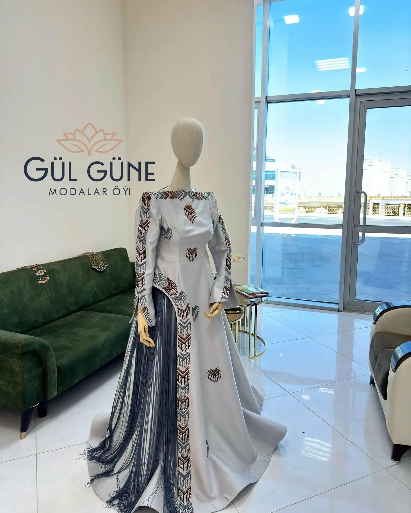 Türkmen fasonlar pombarh fasonlar Fasonlar 2025 fasonlar fason moda modalar Bezen bezen Türkmen fasonlar 2026 Türkmen fasonlar 2025 Türkmen fasonlar 2024 Türkmen fasonlar 2023 turkmenistan türkmenistan turkmen türkmen ashgabat  asgabat aşgabat balkan mary lebap dashoguz dasoguz daşoguz pombarh ponbarhat gulyupek gülýüpek stapel ştapel Gralan Çüýdeşen Abaýa Gadymy Krep Gurultaý 	Keteni Ýüpek Şifon Gipýur Lyon Welwet Atlas Kaşemir Streýç Suzana Ştapel Gülýüpek Pombarh Ýupka Gursakça Aksesuarlar Palto Penjek Okuw eşik Fata Sport eşik Uniforma Nakidka Öýme Şarf kompýuter ýaka ýaglyk Arenda köýnek 2nji el köýnek Taýyn köýnek Matalar Milli lybas milli lybaslar Toý köýnek Toý köýnekler toy koynek toy koynekler gundelik koynekler Gündelik	 
 köýnekler fata koynek Modern taze fason Eskiz koynektm turkmenkoynek türkmenkoynek fason moda moda fasonlar Iş eşik el iş	sada	ýakaly ýakasyz	keşdeli biserli	ýeňli giň nagyşly ýüregi açyk stoýka ýaka ýanly kombinasiýa 	zerli üsti aşak guşakly seçekli gysga ýeňli Keteni, Atlas Toý köýnek el iş, keşdeli, ýakasyz, ýeňli, nagyşly, seçekli 17-25, 26-35, 35+ Ak, Bežewyý