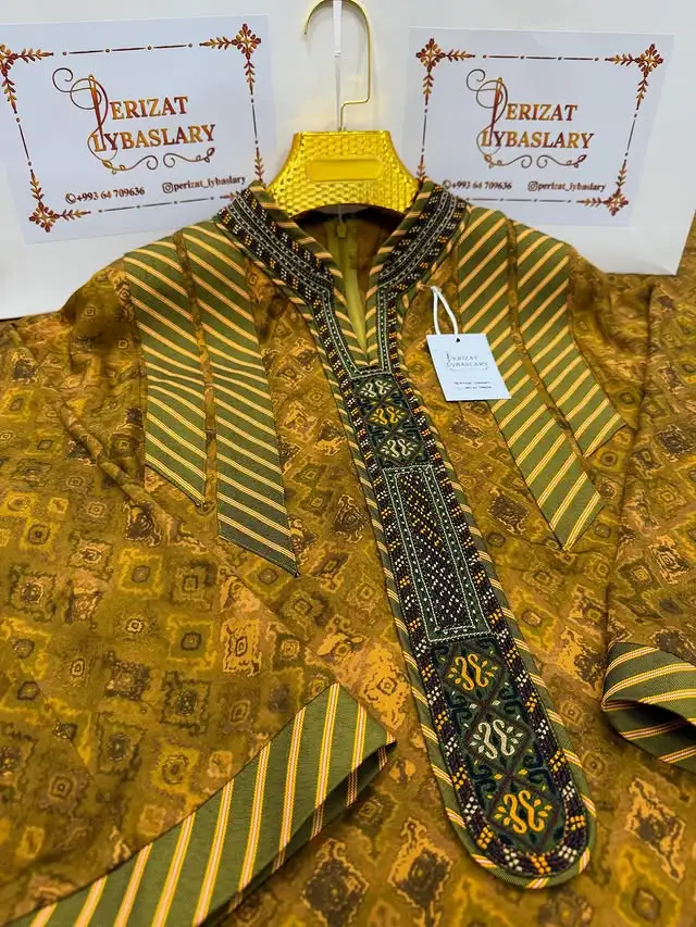 Türkmen fasonlar pombarh fasonlar Fasonlar 2025 fasonlar fason moda modalar Bezen bezen Türkmen fasonlar 2026 Türkmen fasonlar 2025 Türkmen fasonlar 2024 Türkmen fasonlar 2023 turkmenistan türkmenistan turkmen türkmen ashgabat  asgabat aşgabat balkan mary lebap dashoguz dasoguz daşoguz pombarh ponbarhat gulyupek gülýüpek stapel ştapel Gralan Çüýdeşen Abaýa Gadymy Krep Gurultaý 	Keteni Ýüpek Şifon Gipýur Lyon Welwet Atlas Kaşemir Streýç Suzana Ştapel Gülýüpek Pombarh Ýupka Gursakça Aksesuarlar Palto Penjek Okuw eşik Fata Sport eşik Uniforma Nakidka Öýme Şarf kompýuter ýaka ýaglyk Arenda köýnek 2nji el köýnek Taýyn köýnek Matalar Milli lybas milli lybaslar Toý köýnek Toý köýnekler toy koynek toy koynekler gundelik koynekler Gündelik	 
 köýnekler fata koynek Modern taze fason Eskiz koynektm turkmenkoynek türkmenkoynek fason moda moda fasonlar Iş eşik el iş	sada	ýakaly ýakasyz	keşdeli biserli	ýeňli giň nagyşly ýüregi açyk stoýka ýaka ýanly kombinasiýa 	zerli üsti aşak guşakly seçekli gysga ýeňli Ştapel, Ipeker Gündelik el iş, keşdeli, ýakaly, ýeňli, giň 17-25, 26-35  tomus