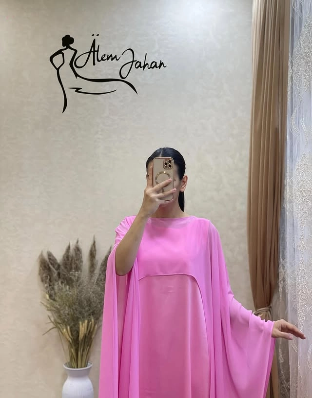 Türkmen fasonlar pombarh fasonlar Fasonlar 2025 fasonlar fason moda modalar Bezen bezen Türkmen fasonlar 2026 Türkmen fasonlar 2025 Türkmen fasonlar 2024 Türkmen fasonlar 2023 turkmenistan türkmenistan turkmen türkmen ashgabat  asgabat aşgabat balkan mary lebap dashoguz dasoguz daşoguz pombarh ponbarhat gulyupek gülýüpek stapel ştapel Gralan Çüýdeşen Abaýa Gadymy Krep Gurultaý 	Keteni Ýüpek Şifon Gipýur Lyon Welwet Atlas Kaşemir Streýç Suzana Ştapel Gülýüpek Pombarh Ýupka Gursakça Aksesuarlar Palto Penjek Okuw eşik Fata Sport eşik Uniforma Nakidka Öýme Şarf kompýuter ýaka ýaglyk Arenda köýnek 2nji el köýnek Taýyn köýnek Matalar Milli lybas milli lybaslar Toý köýnek Toý köýnekler toy koynek toy koynekler gundelik koynekler Gündelik	 
 köýnekler fata koynek Modern taze fason Eskiz koynektm turkmenkoynek türkmenkoynek fason moda moda fasonlar Iş eşik el iş	sada	ýakaly ýakasyz	keşdeli biserli	ýeňli giň nagyşly ýüregi açyk stoýka ýaka ýanly kombinasiýa 	zerli üsti aşak guşakly seçekli gysga ýeňli Şifon, Atlas Toý köýnek, Modern ýakasyz, giň, kombinasiýa 17-25, 26-35, 35+ Gülgüne yaz, tomus, guyz Taýyn köýnek