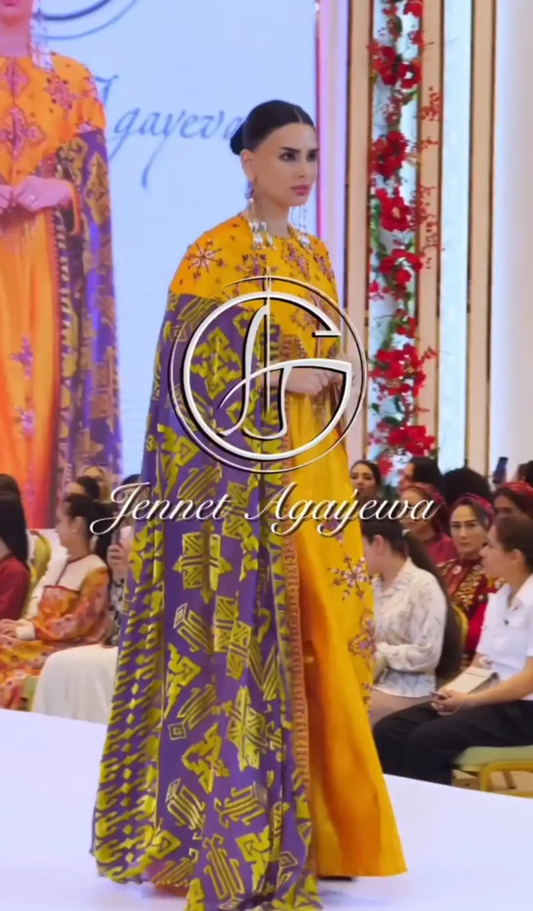 Türkmen fasonlar pombarh fasonlar Fasonlar 2025 fasonlar fason moda modalar Bezen bezen Türkmen fasonlar 2026 Türkmen fasonlar 2025 Türkmen fasonlar 2024 Türkmen fasonlar 2023 turkmenistan türkmenistan turkmen türkmen ashgabat  asgabat aşgabat balkan mary lebap dashoguz dasoguz daşoguz pombarh ponbarhat gulyupek gülýüpek stapel ştapel Gralan Çüýdeşen Abaýa Gadymy Krep Gurultaý 	Keteni Ýüpek Şifon Gipýur Lyon Welwet Atlas Kaşemir Streýç Suzana Ştapel Gülýüpek Pombarh Ýupka Gursakça Aksesuarlar Palto Penjek Okuw eşik Fata Sport eşik Uniforma Nakidka Öýme Şarf kompýuter ýaka ýaglyk Arenda köýnek 2nji el köýnek Taýyn köýnek Matalar Milli lybas milli lybaslar Toý köýnek Toý köýnekler toy koynek toy koynekler gundelik koynekler Gündelik	 
 köýnekler fata koynek Modern taze fason Eskiz koynektm turkmenkoynek türkmenkoynek fason moda moda fasonlar Iş eşik el iş	sada	ýakaly ýakasyz	keşdeli biserli	ýeňli giň nagyşly ýüregi açyk stoýka ýaka ýanly kombinasiýa 	zerli üsti aşak guşakly seçekli gysga ýeňli Şantu Modern TürkmenTextile Expo 2025 17-25, 26-35 Sary yaz, tomus, guyz