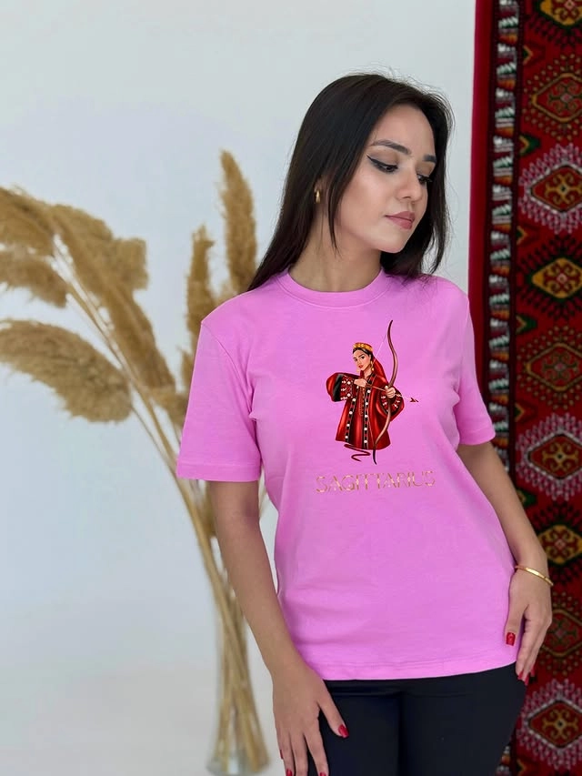 Türkmen fasonlar pombarh fasonlar Fasonlar 2025 fasonlar fason moda modalar Bezen bezen Türkmen fasonlar 2026 Türkmen fasonlar 2025 Türkmen fasonlar 2024 Türkmen fasonlar 2023 turkmenistan türkmenistan turkmen türkmen ashgabat  asgabat aşgabat balkan mary lebap dashoguz dasoguz daşoguz pombarh ponbarhat gulyupek gülýüpek stapel ştapel Gralan Çüýdeşen Abaýa Gadymy Krep Gurultaý 	Keteni Ýüpek Şifon Gipýur Lyon Welwet Atlas Kaşemir Streýç Suzana Ştapel Gülýüpek Pombarh Ýupka Gursakça Aksesuarlar Palto Penjek Okuw eşik Fata Sport eşik Uniforma Nakidka Öýme Şarf kompýuter ýaka ýaglyk Arenda köýnek 2nji el köýnek Taýyn köýnek Matalar Milli lybas milli lybaslar Toý köýnek Toý köýnekler toy koynek toy koynekler gundelik koynekler Gündelik	 
 köýnekler fata koynek Modern taze fason Eskiz koynektm turkmenkoynek türkmenkoynek fason moda moda fasonlar Iş eşik el iş	sada	ýakaly ýakasyz	keşdeli biserli	ýeňli giň nagyşly ýüregi açyk stoýka ýaka ýanly kombinasiýa 	zerli üsti aşak guşakly seçekli gysga ýeňli 