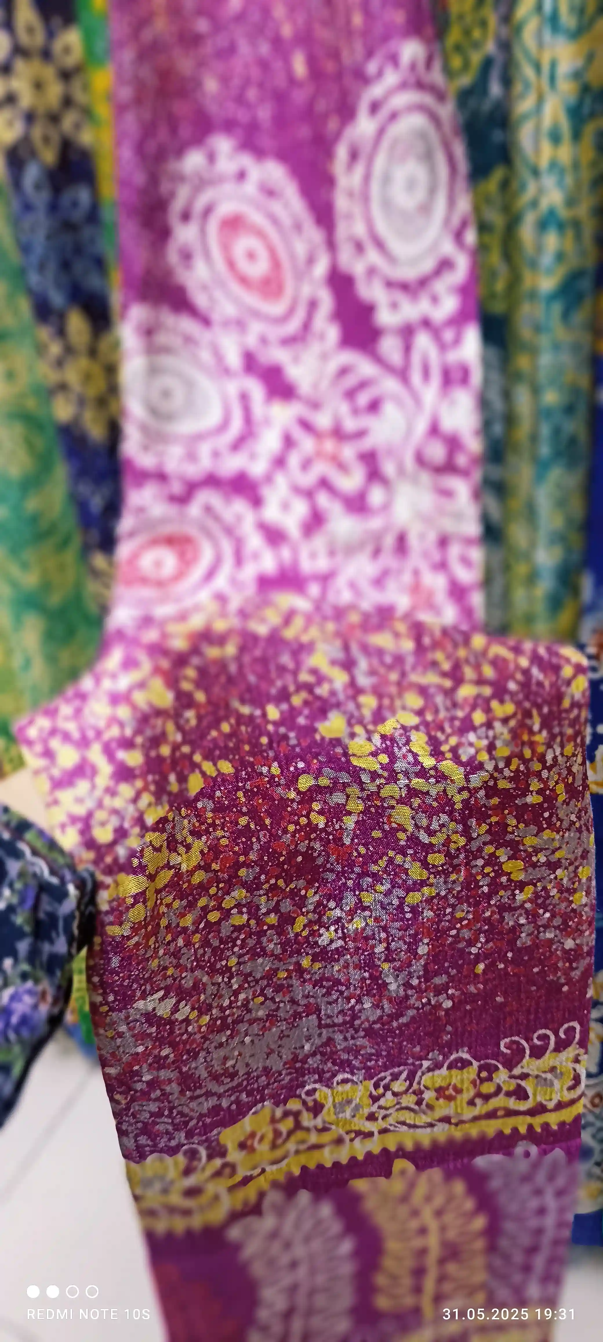 Türkmen fasonlar pombarh fasonlar Fasonlar 2025 fasonlar fason moda modalar Bezen bezen Türkmen fasonlar 2026 Türkmen fasonlar 2025 Türkmen fasonlar 2024 Türkmen fasonlar 2023 turkmenistan türkmenistan turkmen türkmen ashgabat  asgabat aşgabat balkan mary lebap dashoguz dasoguz daşoguz pombarh ponbarhat gulyupek gülýüpek stapel ştapel Gralan Çüýdeşen Abaýa Gadymy Krep Gurultaý 	Keteni Ýüpek Şifon Gipýur Lyon Welwet Atlas Kaşemir Streýç Suzana Ştapel Gülýüpek Pombarh Ýupka Gursakça Aksesuarlar Palto Penjek Okuw eşik Fata Sport eşik Uniforma Nakidka Öýme Şarf kompýuter ýaka ýaglyk Arenda köýnek 2nji el köýnek Taýyn köýnek Matalar Milli lybas milli lybaslar Toý köýnek Toý köýnekler toy koynek toy koynekler gundelik koynekler Gündelik	 
 köýnekler fata koynek Modern taze fason Eskiz koynektm turkmenkoynek türkmenkoynek fason moda moda fasonlar Iş eşik el iş	sada	ýakaly ýakasyz	keşdeli biserli	ýeňli giň nagyşly ýüregi açyk stoýka ýaka ýanly kombinasiýa 	zerli üsti aşak guşakly seçekli gysga ýeňli Öýme