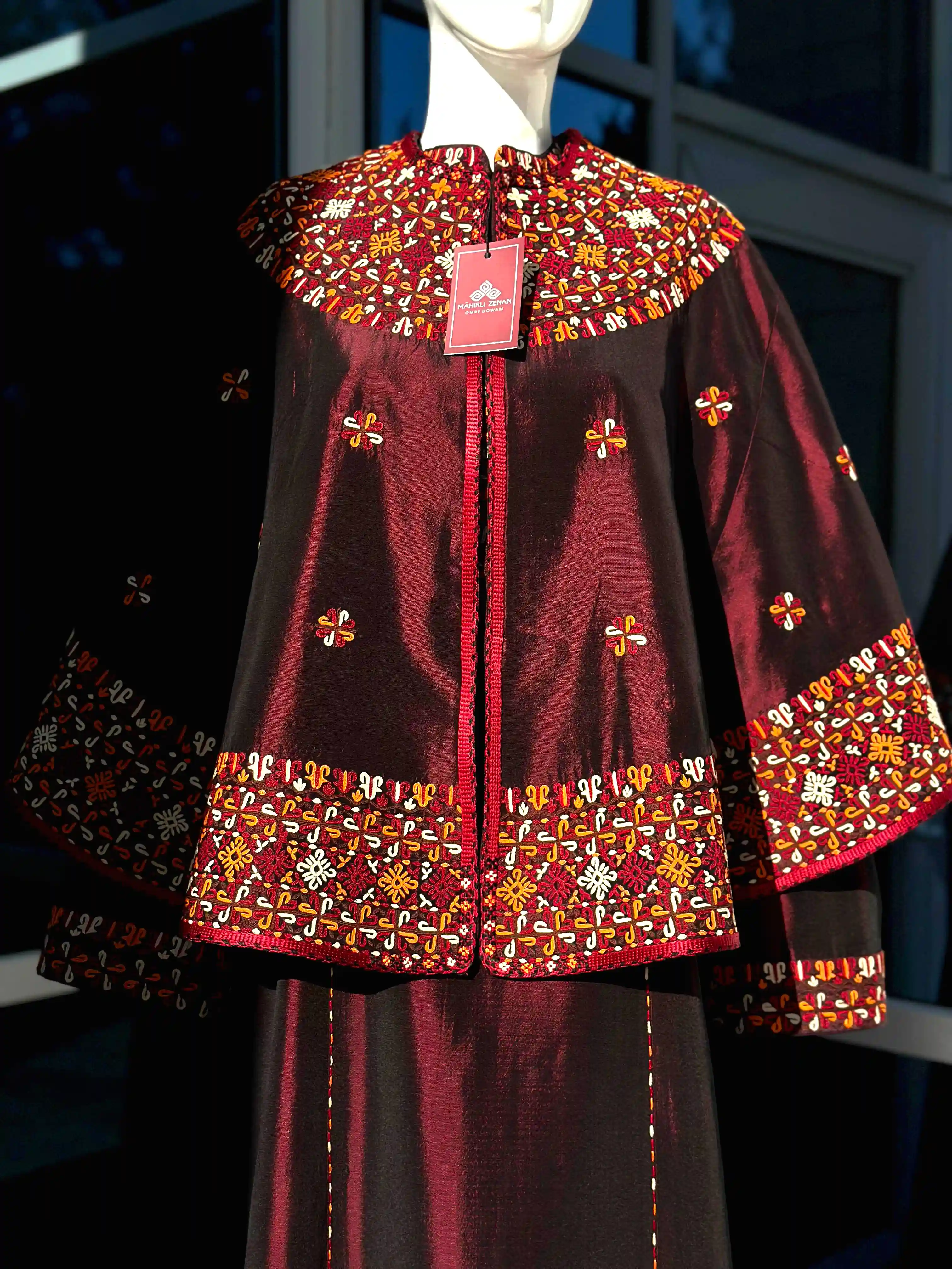 Türkmen fasonlar pombarh fasonlar Fasonlar 2025 fasonlar fason moda modalar Bezen bezen Türkmen fasonlar 2026 Türkmen fasonlar 2025 Türkmen fasonlar 2024 Türkmen fasonlar 2023 turkmenistan türkmenistan turkmen türkmen ashgabat  asgabat aşgabat balkan mary lebap dashoguz dasoguz daşoguz pombarh ponbarhat gulyupek gülýüpek stapel ştapel Gralan Çüýdeşen Abaýa Gadymy Krep Gurultaý 	Keteni Ýüpek Şifon Gipýur Lyon Welwet Atlas Kaşemir Streýç Suzana Ştapel Gülýüpek Pombarh Ýupka Gursakça Aksesuarlar Palto Penjek Okuw eşik Fata Sport eşik Uniforma Nakidka Öýme Şarf kompýuter ýaka ýaglyk Arenda köýnek 2nji el köýnek Taýyn köýnek Matalar Milli lybas milli lybaslar Toý köýnek Toý köýnekler toy koynek toy koynekler gundelik koynekler Gündelik	 
 köýnekler fata koynek Modern taze fason Eskiz koynektm turkmenkoynek türkmenkoynek fason moda moda fasonlar Iş eşik el iş	sada	ýakaly ýakasyz	keşdeli biserli	ýeňli giň nagyşly ýüregi açyk stoýka ýaka ýanly kombinasiýa 	zerli üsti aşak guşakly seçekli gysga ýeňli Keteni Modern keşdeli  Bežewyý, Goýy-gyzyl, Mämişi  Nakidka