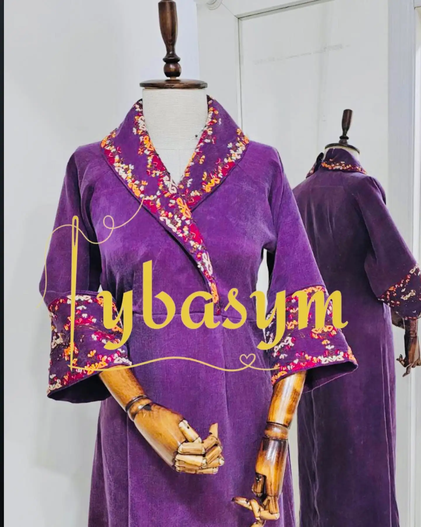 Türkmen fasonlar pombarh fasonlar Fasonlar 2025 fasonlar fason moda modalar Bezen bezen Türkmen fasonlar 2026 Türkmen fasonlar 2025 Türkmen fasonlar 2024 Türkmen fasonlar 2023 turkmenistan türkmenistan turkmen türkmen ashgabat  asgabat aşgabat balkan mary lebap dashoguz dasoguz daşoguz pombarh ponbarhat gulyupek gülýüpek stapel ştapel Gralan Çüýdeşen Abaýa Gadymy Krep Gurultaý 	Keteni Ýüpek Şifon Gipýur Lyon Welwet Atlas Kaşemir Streýç Suzana Ştapel Gülýüpek Pombarh Ýupka Gursakça Aksesuarlar Palto Penjek Okuw eşik Fata Sport eşik Uniforma Nakidka Öýme Şarf kompýuter ýaka ýaglyk Arenda köýnek 2nji el köýnek Taýyn köýnek Matalar Milli lybas milli lybaslar Toý köýnek Toý köýnekler toy koynek toy koynekler gundelik koynekler Gündelik	 
 köýnekler fata koynek Modern taze fason Eskiz koynektm turkmenkoynek türkmenkoynek fason moda moda fasonlar Iş eşik el iş	sada	ýakaly ýakasyz	keşdeli biserli	ýeňli giň nagyşly ýüregi açyk stoýka ýaka ýanly kombinasiýa 	zerli üsti aşak guşakly seçekli gysga ýeňli Panbarhat (Pombarh) Toý köýnek, Gündelik el iş, ýakaly, ýüregi açyk, giň 17-25, 26-35 Benewşe