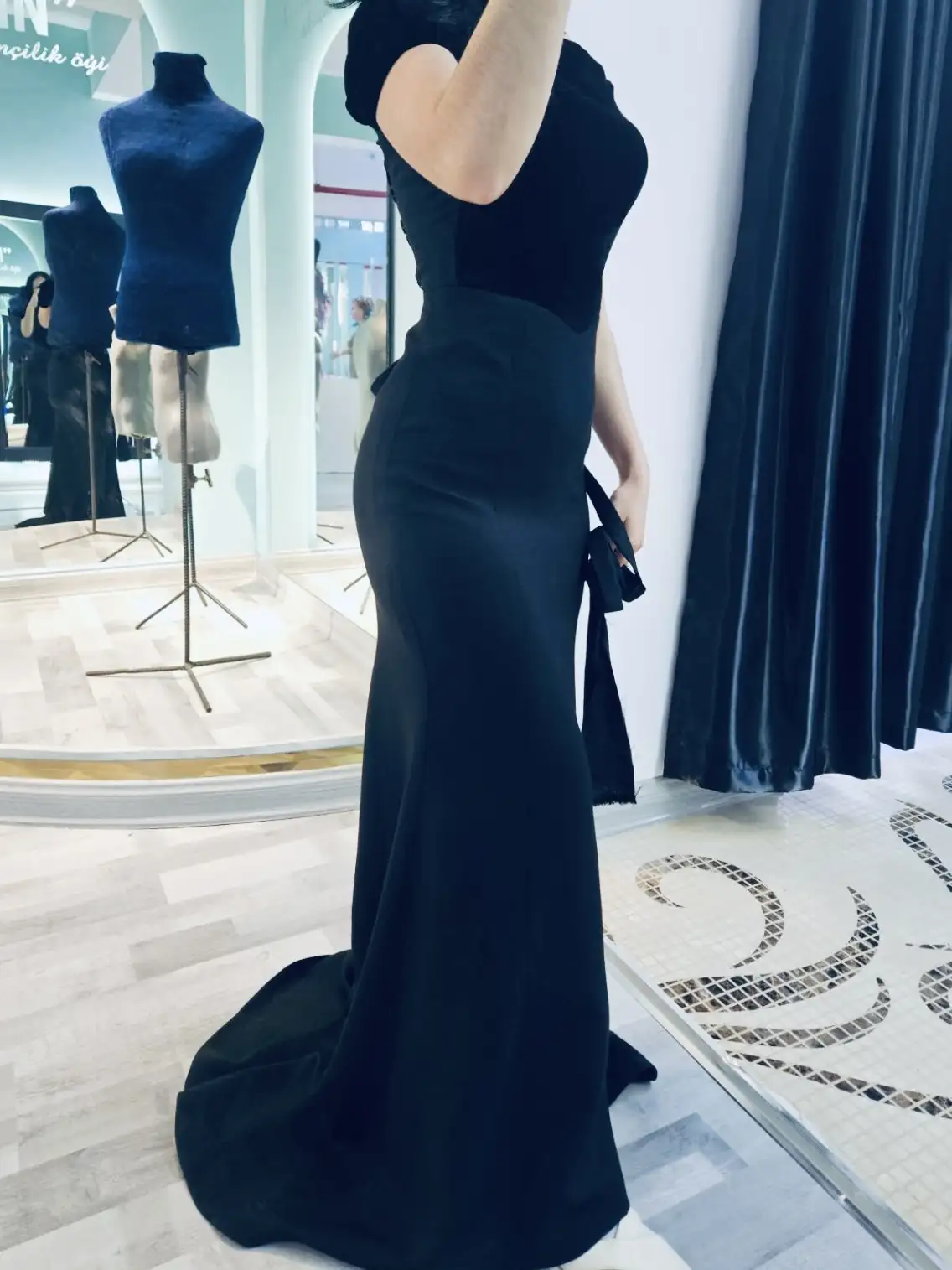 Türkmen fasonlar pombarh fasonlar Fasonlar 2025 fasonlar fason moda modalar Bezen bezen Türkmen fasonlar 2026 Türkmen fasonlar 2025 Türkmen fasonlar 2024 Türkmen fasonlar 2023 turkmenistan türkmenistan turkmen türkmen ashgabat  asgabat aşgabat balkan mary lebap dashoguz dasoguz daşoguz pombarh ponbarhat gulyupek gülýüpek stapel ştapel Gralan Çüýdeşen Abaýa Gadymy Krep Gurultaý 	Keteni Ýüpek Şifon Gipýur Lyon Welwet Atlas Kaşemir Streýç Suzana Ştapel Gülýüpek Pombarh Ýupka Gursakça Aksesuarlar Palto Penjek Okuw eşik Fata Sport eşik Uniforma Nakidka Öýme Şarf kompýuter ýaka ýaglyk Arenda köýnek 2nji el köýnek Taýyn köýnek Matalar Milli lybas milli lybaslar Toý köýnek Toý köýnekler toy koynek toy koynekler gundelik koynekler Gündelik	 
 köýnekler fata koynek Modern taze fason Eskiz koynektm turkmenkoynek türkmenkoynek fason moda moda fasonlar Iş eşik el iş	sada	ýakaly ýakasyz	keşdeli biserli	ýeňli giň nagyşly ýüregi açyk stoýka ýaka ýanly kombinasiýa 	zerli üsti aşak guşakly seçekli gysga ýeňli Toý köýnek, Modern ýakasyz, gysga ýeňli 12-16, 17-25, 26-35 Gara yaz, tomus