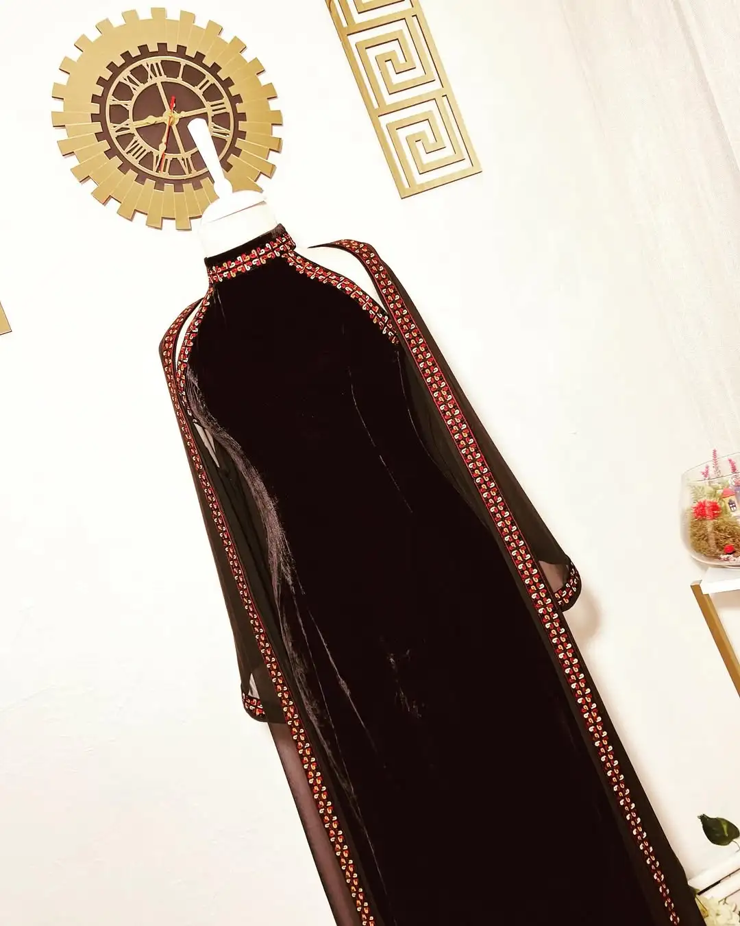 Türkmen fasonlar pombarh fasonlar Fasonlar 2025 fasonlar fason moda modalar Bezen bezen Türkmen fasonlar 2026 Türkmen fasonlar 2025 Türkmen fasonlar 2024 Türkmen fasonlar 2023 turkmenistan türkmenistan turkmen türkmen ashgabat  asgabat aşgabat balkan mary lebap dashoguz dasoguz daşoguz pombarh ponbarhat gulyupek gülýüpek stapel ştapel Gralan Çüýdeşen Abaýa Gadymy Krep Gurultaý 	Keteni Ýüpek Şifon Gipýur Lyon Welwet Atlas Kaşemir Streýç Suzana Ştapel Gülýüpek Pombarh Ýupka Gursakça Aksesuarlar Palto Penjek Okuw eşik Fata Sport eşik Uniforma Nakidka Öýme Şarf kompýuter ýaka ýaglyk Arenda köýnek 2nji el köýnek Taýyn köýnek Matalar Milli lybas milli lybaslar Toý köýnek Toý köýnekler toy koynek toy koynekler gundelik koynekler Gündelik	 
 köýnekler fata koynek Modern taze fason Eskiz koynektm turkmenkoynek türkmenkoynek fason moda moda fasonlar Iş eşik el iş	sada	ýakaly ýakasyz	keşdeli biserli	ýeňli giň nagyşly ýüregi açyk stoýka ýaka ýanly kombinasiýa 	zerli üsti aşak guşakly seçekli gysga ýeňli Panbarhat (Pombarh)  el iş, ýakaly, stoýka ýaka  Gara