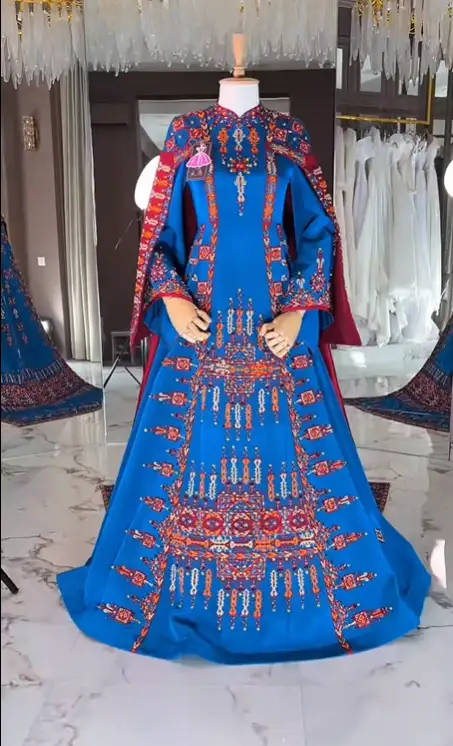 Türkmen fasonlar pombarh fasonlar Fasonlar 2025 fasonlar fason moda modalar Bezen bezen Türkmen fasonlar 2026 Türkmen fasonlar 2025 Türkmen fasonlar 2024 Türkmen fasonlar 2023 turkmenistan türkmenistan turkmen türkmen ashgabat  asgabat aşgabat balkan mary lebap dashoguz dasoguz daşoguz pombarh ponbarhat gulyupek gülýüpek stapel ştapel Gralan Çüýdeşen Abaýa Gadymy Krep Gurultaý 	Keteni Ýüpek Şifon Gipýur Lyon Welwet Atlas Kaşemir Streýç Suzana Ştapel Gülýüpek Pombarh Ýupka Gursakça Aksesuarlar Palto Penjek Okuw eşik Fata Sport eşik Uniforma Nakidka Öýme Şarf kompýuter ýaka ýaglyk Arenda köýnek 2nji el köýnek Taýyn köýnek Matalar Milli lybas milli lybaslar Toý köýnek Toý köýnekler toy koynek toy koynekler gundelik koynekler Gündelik	 
 köýnekler fata koynek Modern taze fason Eskiz koynektm turkmenkoynek türkmenkoynek fason moda moda fasonlar Iş eşik el iş	sada	ýakaly ýakasyz	keşdeli biserli	ýeňli giň nagyşly ýüregi açyk stoýka ýaka ýanly kombinasiýa 	zerli üsti aşak guşakly seçekli gysga ýeňli Keteni, Atlas Toý köýnek, Milli lybas el iş, keşdeli, ýakaly, ýeňli, nagyşly 17-25, 26-35 Goýy-gök