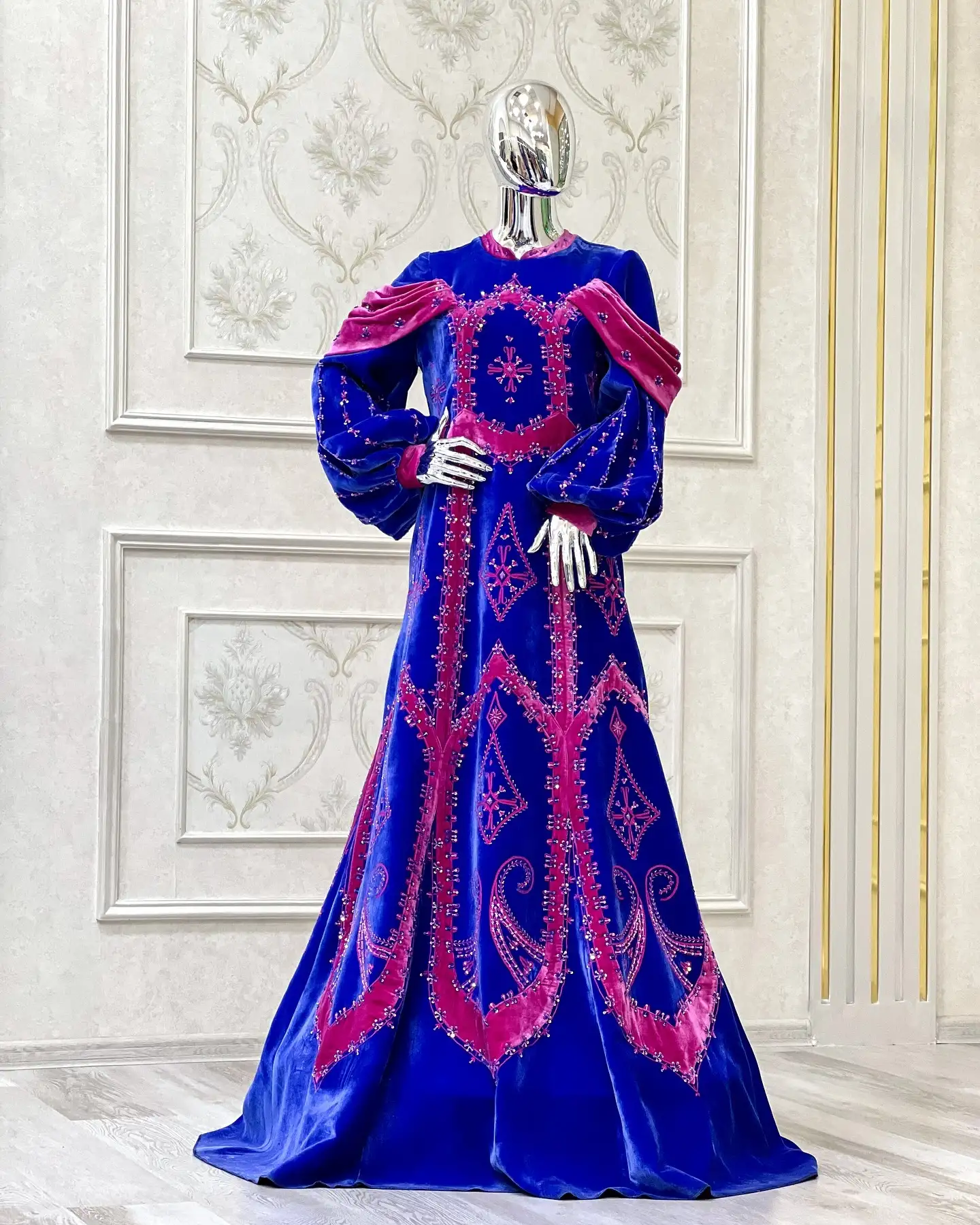 Türkmen fasonlar pombarh fasonlar Fasonlar 2025 fasonlar fason moda modalar Bezen bezen Türkmen fasonlar 2026 Türkmen fasonlar 2025 Türkmen fasonlar 2024 Türkmen fasonlar 2023 turkmenistan türkmenistan turkmen türkmen ashgabat  asgabat aşgabat balkan mary lebap dashoguz dasoguz daşoguz pombarh ponbarhat gulyupek gülýüpek stapel ştapel Gralan Çüýdeşen Abaýa Gadymy Krep Gurultaý 	Keteni Ýüpek Şifon Gipýur Lyon Welwet Atlas Kaşemir Streýç Suzana Ştapel Gülýüpek Pombarh Ýupka Gursakça Aksesuarlar Palto Penjek Okuw eşik Fata Sport eşik Uniforma Nakidka Öýme Şarf kompýuter ýaka ýaglyk Arenda köýnek 2nji el köýnek Taýyn köýnek Matalar Milli lybas milli lybaslar Toý köýnek Toý köýnekler toy koynek toy koynekler gundelik koynekler Gündelik	 
 köýnekler fata koynek Modern taze fason Eskiz koynektm turkmenkoynek türkmenkoynek fason moda moda fasonlar Iş eşik el iş	sada	ýakaly ýakasyz	keşdeli biserli	ýeňli giň nagyşly ýüregi açyk stoýka ýaka ýanly kombinasiýa 	zerli üsti aşak guşakly seçekli gysga ýeňli Panbarhat (Pombarh) Toý köýnek el iş, biserli  Goýy-gök