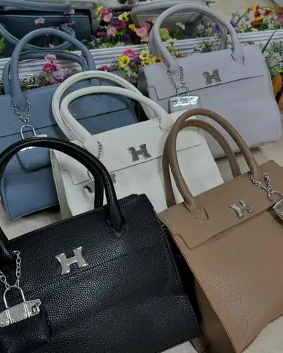 Türkmen fasonlar pombarh fasonlar Fasonlar 2025 fasonlar fason moda modalar Bezen bezen Türkmen fasonlar 2026 Türkmen fasonlar 2025 Türkmen fasonlar 2024 Türkmen fasonlar 2023 turkmenistan türkmenistan turkmen türkmen ashgabat  asgabat aşgabat balkan mary lebap dashoguz dasoguz daşoguz pombarh ponbarhat gulyupek gülýüpek stapel ştapel Gralan Çüýdeşen Abaýa Gadymy Krep Gurultaý 	Keteni Ýüpek Şifon Gipýur Lyon Welwet Atlas Kaşemir Streýç Suzana Ştapel Gülýüpek Pombarh Ýupka Gursakça Aksesuarlar Palto Penjek Okuw eşik Fata Sport eşik Uniforma Nakidka Öýme Şarf kompýuter ýaka ýaglyk Arenda köýnek 2nji el köýnek Taýyn köýnek Matalar Milli lybas milli lybaslar Toý köýnek Toý köýnekler toy koynek toy koynekler gundelik koynekler Gündelik	 
 köýnekler fata koynek Modern taze fason Eskiz koynektm turkmenkoynek türkmenkoynek fason moda moda fasonlar Iş eşik el iş	sada	ýakaly ýakasyz	keşdeli biserli	ýeňli giň nagyşly ýüregi açyk stoýka ýaka ýanly kombinasiýa 	zerli üsti aşak guşakly seçekli gysga ýeňli Gara, Bežewyý, Gök, Benewşe, Goňur  Sumka