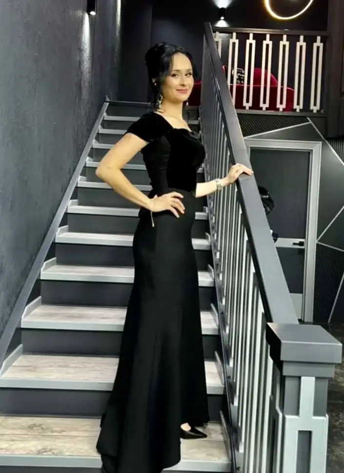 Türkmen fasonlar pombarh fasonlar Fasonlar 2025 fasonlar fason moda modalar Bezen bezen Türkmen fasonlar 2026 Türkmen fasonlar 2025 Türkmen fasonlar 2024 Türkmen fasonlar 2023 turkmenistan türkmenistan turkmen türkmen ashgabat  asgabat aşgabat balkan mary lebap dashoguz dasoguz daşoguz pombarh ponbarhat gulyupek gülýüpek stapel ştapel Gralan Çüýdeşen Abaýa Gadymy Krep Gurultaý 	Keteni Ýüpek Şifon Gipýur Lyon Welwet Atlas Kaşemir Streýç Suzana Ştapel Gülýüpek Pombarh Ýupka Gursakça Aksesuarlar Palto Penjek Okuw eşik Fata Sport eşik Uniforma Nakidka Öýme Şarf kompýuter ýaka ýaglyk Arenda köýnek 2nji el köýnek Taýyn köýnek Matalar Milli lybas milli lybaslar Toý köýnek Toý köýnekler toy koynek toy koynekler gundelik koynekler Gündelik	 
 köýnekler fata koynek Modern taze fason Eskiz koynektm turkmenkoynek türkmenkoynek fason moda moda fasonlar Iş eşik el iş	sada	ýakaly ýakasyz	keşdeli biserli	ýeňli giň nagyşly ýüregi açyk stoýka ýaka ýanly kombinasiýa 	zerli üsti aşak guşakly seçekli gysga ýeňli Toý köýnek, Modern ýakasyz, gysga ýeňli 12-16, 17-25, 26-35 Gara yaz, tomus