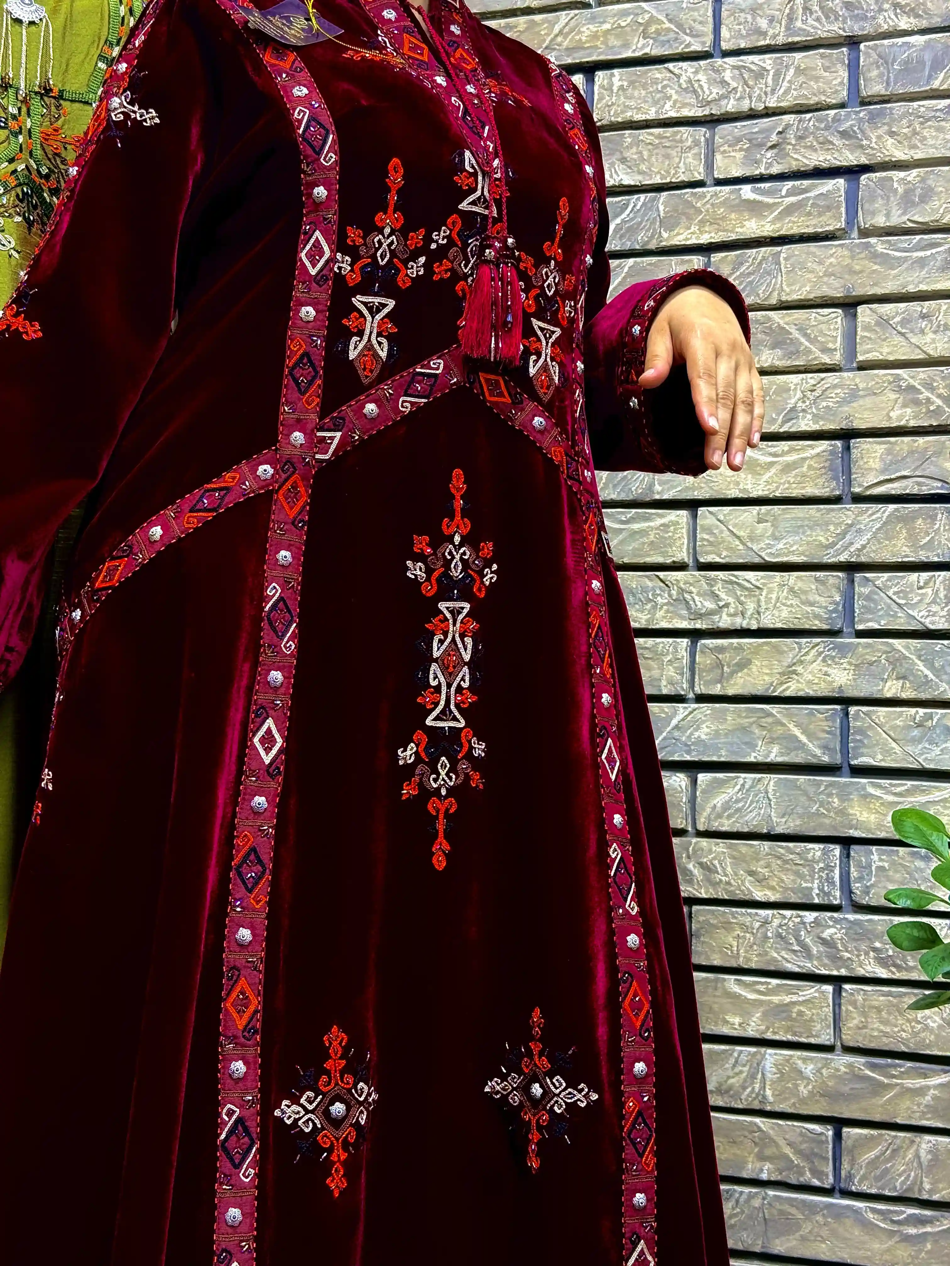 Türkmen fasonlar pombarh fasonlar Fasonlar 2025 fasonlar fason moda modalar Bezen bezen Türkmen fasonlar 2026 Türkmen fasonlar 2025 Türkmen fasonlar 2024 Türkmen fasonlar 2023 turkmenistan türkmenistan turkmen türkmen ashgabat  asgabat aşgabat balkan mary lebap dashoguz dasoguz daşoguz pombarh ponbarhat gulyupek gülýüpek stapel ştapel Gralan Çüýdeşen Abaýa Gadymy Krep Gurultaý 	Keteni Ýüpek Şifon Gipýur Lyon Welwet Atlas Kaşemir Streýç Suzana Ştapel Gülýüpek Pombarh Ýupka Gursakça Aksesuarlar Palto Penjek Okuw eşik Fata Sport eşik Uniforma Nakidka Öýme Şarf kompýuter ýaka ýaglyk Arenda köýnek 2nji el köýnek Taýyn köýnek Matalar Milli lybas milli lybaslar Toý köýnek Toý köýnekler toy koynek toy koynekler gundelik koynekler Gündelik	 
 köýnekler fata koynek Modern taze fason Eskiz koynektm turkmenkoynek türkmenkoynek fason moda moda fasonlar Iş eşik el iş	sada	ýakaly ýakasyz	keşdeli biserli	ýeňli giň nagyşly ýüregi açyk stoýka ýaka ýanly kombinasiýa 	zerli üsti aşak guşakly seçekli gysga ýeňli Panbarhat (Pombarh) Toý köýnek, Milli lybas, Uçurym köýnek el iş, keşdeli, ýakaly, ýeňli, giň, nagyşly 17-25, 26-35, 35+ Goýy-gyzyl guyz