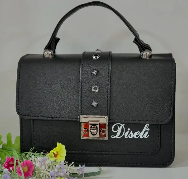 Türkmen fasonlar pombarh fasonlar Fasonlar 2025 fasonlar fason moda modalar Bezen bezen Türkmen fasonlar 2026 Türkmen fasonlar 2025 Türkmen fasonlar 2024 Türkmen fasonlar 2023 turkmenistan türkmenistan turkmen türkmen ashgabat  asgabat aşgabat balkan mary lebap dashoguz dasoguz daşoguz pombarh ponbarhat gulyupek gülýüpek stapel ştapel Gralan Çüýdeşen Abaýa Gadymy Krep Gurultaý 	Keteni Ýüpek Şifon Gipýur Lyon Welwet Atlas Kaşemir Streýç Suzana Ştapel Gülýüpek Pombarh Ýupka Gursakça Aksesuarlar Palto Penjek Okuw eşik Fata Sport eşik Uniforma Nakidka Öýme Şarf kompýuter ýaka ýaglyk Arenda köýnek 2nji el köýnek Taýyn köýnek Matalar Milli lybas milli lybaslar Toý köýnek Toý köýnekler toy koynek toy koynekler gundelik koynekler Gündelik	 
 köýnekler fata koynek Modern taze fason Eskiz koynektm turkmenkoynek türkmenkoynek fason moda moda fasonlar Iş eşik el iş	sada	ýakaly ýakasyz	keşdeli biserli	ýeňli giň nagyşly ýüregi açyk stoýka ýaka ýanly kombinasiýa 	zerli üsti aşak guşakly seçekli gysga ýeňli Gara, Ak, Benewşe, Mämişi  Sumka