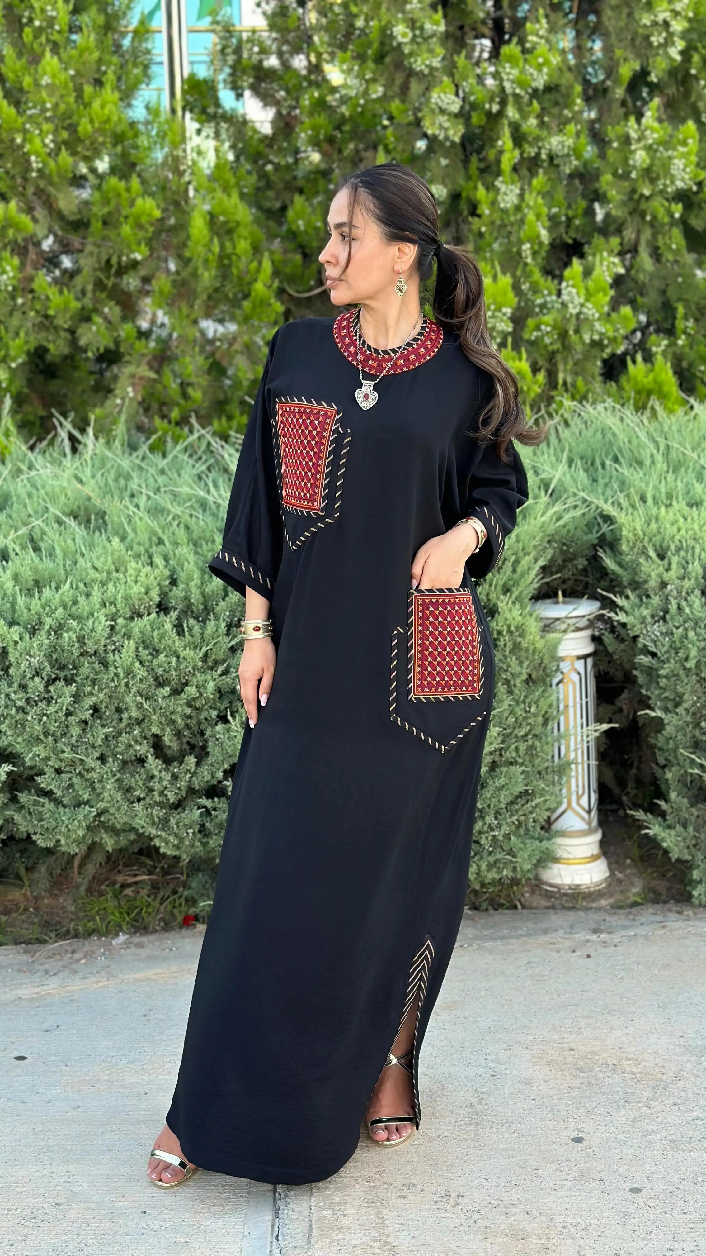 Türkmen fasonlar pombarh fasonlar Fasonlar 2025 fasonlar fason moda modalar Bezen bezen Türkmen fasonlar 2026 Türkmen fasonlar 2025 Türkmen fasonlar 2024 Türkmen fasonlar 2023 turkmenistan türkmenistan turkmen türkmen ashgabat  asgabat aşgabat balkan mary lebap dashoguz dasoguz daşoguz pombarh ponbarhat gulyupek gülýüpek stapel ştapel Gralan Çüýdeşen Abaýa Gadymy Krep Gurultaý 	Keteni Ýüpek Şifon Gipýur Lyon Welwet Atlas Kaşemir Streýç Suzana Ştapel Gülýüpek Pombarh Ýupka Gursakça Aksesuarlar Palto Penjek Okuw eşik Fata Sport eşik Uniforma Nakidka Öýme Şarf kompýuter ýaka ýaglyk Arenda köýnek 2nji el köýnek Taýyn köýnek Matalar Milli lybas milli lybaslar Toý köýnek Toý köýnekler toy koynek toy koynekler gundelik koynekler Gündelik	 
 köýnekler fata koynek Modern taze fason Eskiz koynektm turkmenkoynek türkmenkoynek fason moda moda fasonlar Iş eşik el iş	sada	ýakaly ýakasyz	keşdeli biserli	ýeňli giň nagyşly ýüregi açyk stoýka ýaka ýanly kombinasiýa 	zerli üsti aşak guşakly seçekli gysga ýeňli Lyon Toý köýnek, Gündelik el iş  Gara