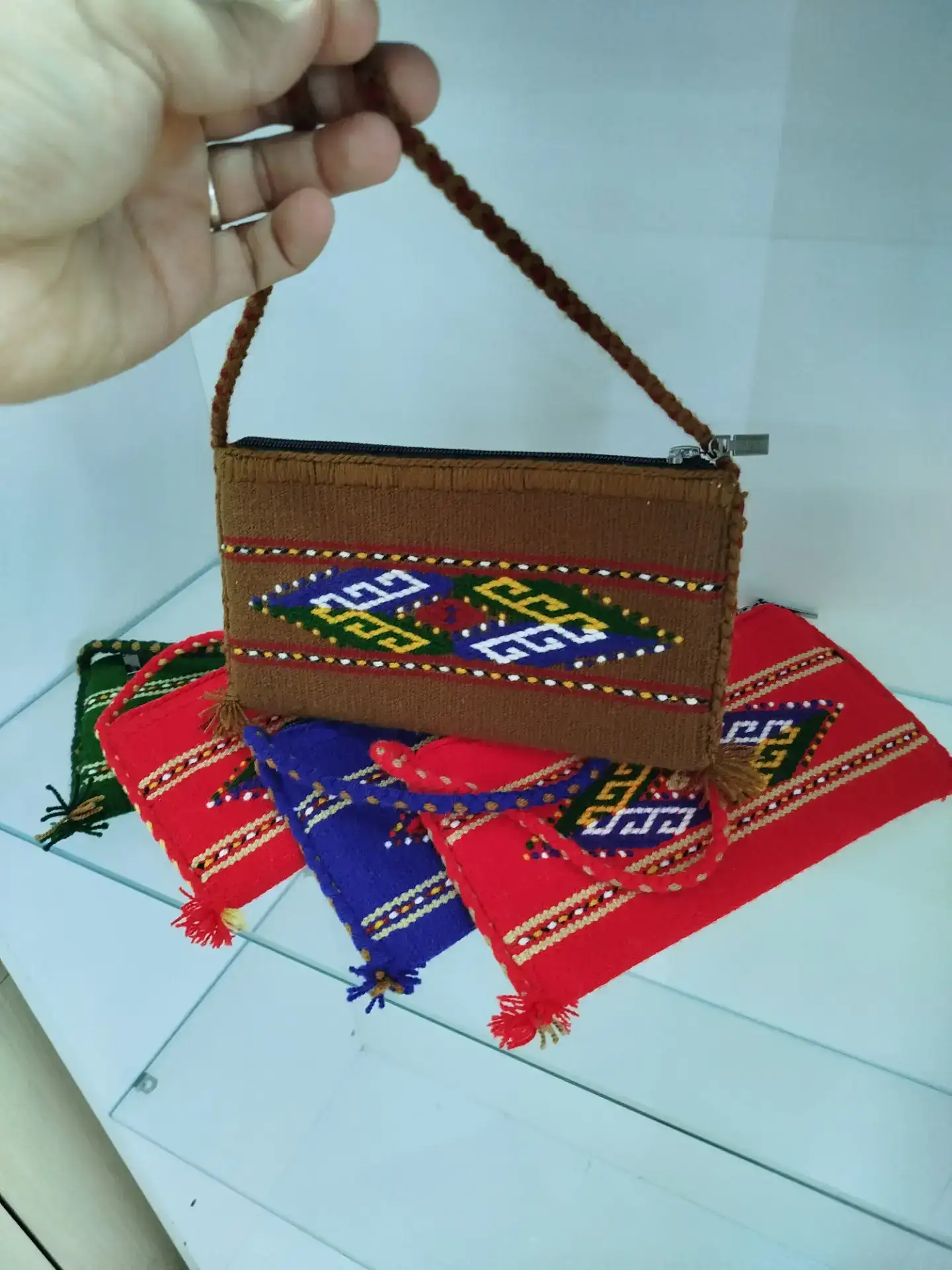 Türkmen fasonlar pombarh fasonlar Fasonlar 2025 fasonlar fason moda modalar Bezen bezen Türkmen fasonlar 2026 Türkmen fasonlar 2025 Türkmen fasonlar 2024 Türkmen fasonlar 2023 turkmenistan türkmenistan turkmen türkmen ashgabat  asgabat aşgabat balkan mary lebap dashoguz dasoguz daşoguz pombarh ponbarhat gulyupek gülýüpek stapel ştapel Gralan Çüýdeşen Abaýa Gadymy Krep Gurultaý 	Keteni Ýüpek Şifon Gipýur Lyon Welwet Atlas Kaşemir Streýç Suzana Ştapel Gülýüpek Pombarh Ýupka Gursakça Aksesuarlar Palto Penjek Okuw eşik Fata Sport eşik Uniforma Nakidka Öýme Şarf kompýuter ýaka ýaglyk Arenda köýnek 2nji el köýnek Taýyn köýnek Matalar Milli lybas milli lybaslar Toý köýnek Toý köýnekler toy koynek toy koynekler gundelik koynekler Gündelik	 
 köýnekler fata koynek Modern taze fason Eskiz koynektm turkmenkoynek türkmenkoynek fason moda moda fasonlar Iş eşik el iş	sada	ýakaly ýakasyz	keşdeli biserli	ýeňli giň nagyşly ýüregi açyk stoýka ýaka ýanly kombinasiýa 	zerli üsti aşak guşakly seçekli gysga ýeňli Ýüň Gündelik el iş -12, 12-16, 17-25, 26-35, 35+ Gara, Ak, Gülgüne, Gyzyl, Goýy-gök, Goňur, Goýy-ýaşyl yaz, tomus, guyz, gysh Aksesuarlar