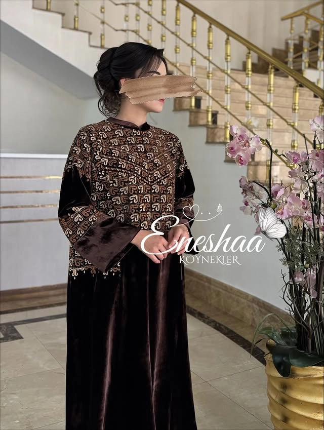 Türkmen fasonlar pombarh fasonlar Fasonlar 2025 fasonlar fason moda modalar Bezen bezen Türkmen fasonlar 2026 Türkmen fasonlar 2025 Türkmen fasonlar 2024 Türkmen fasonlar 2023 turkmenistan türkmenistan turkmen türkmen ashgabat  asgabat aşgabat balkan mary lebap dashoguz dasoguz daşoguz pombarh ponbarhat gulyupek gülýüpek stapel ştapel Gralan Çüýdeşen Abaýa Gadymy Krep Gurultaý 	Keteni Ýüpek Şifon Gipýur Lyon Welwet Atlas Kaşemir Streýç Suzana Ştapel Gülýüpek Pombarh Ýupka Gursakça Aksesuarlar Palto Penjek Okuw eşik Fata Sport eşik Uniforma Nakidka Öýme Şarf kompýuter ýaka ýaglyk Arenda köýnek 2nji el köýnek Taýyn köýnek Matalar Milli lybas milli lybaslar Toý köýnek Toý köýnekler toy koynek toy koynekler gundelik koynekler Gündelik	 
 köýnekler fata koynek Modern taze fason Eskiz koynektm turkmenkoynek türkmenkoynek fason moda moda fasonlar Iş eşik el iş	sada	ýakaly ýakasyz	keşdeli biserli	ýeňli giň nagyşly ýüregi açyk stoýka ýaka ýanly kombinasiýa 	zerli üsti aşak guşakly seçekli gysga ýeňli 